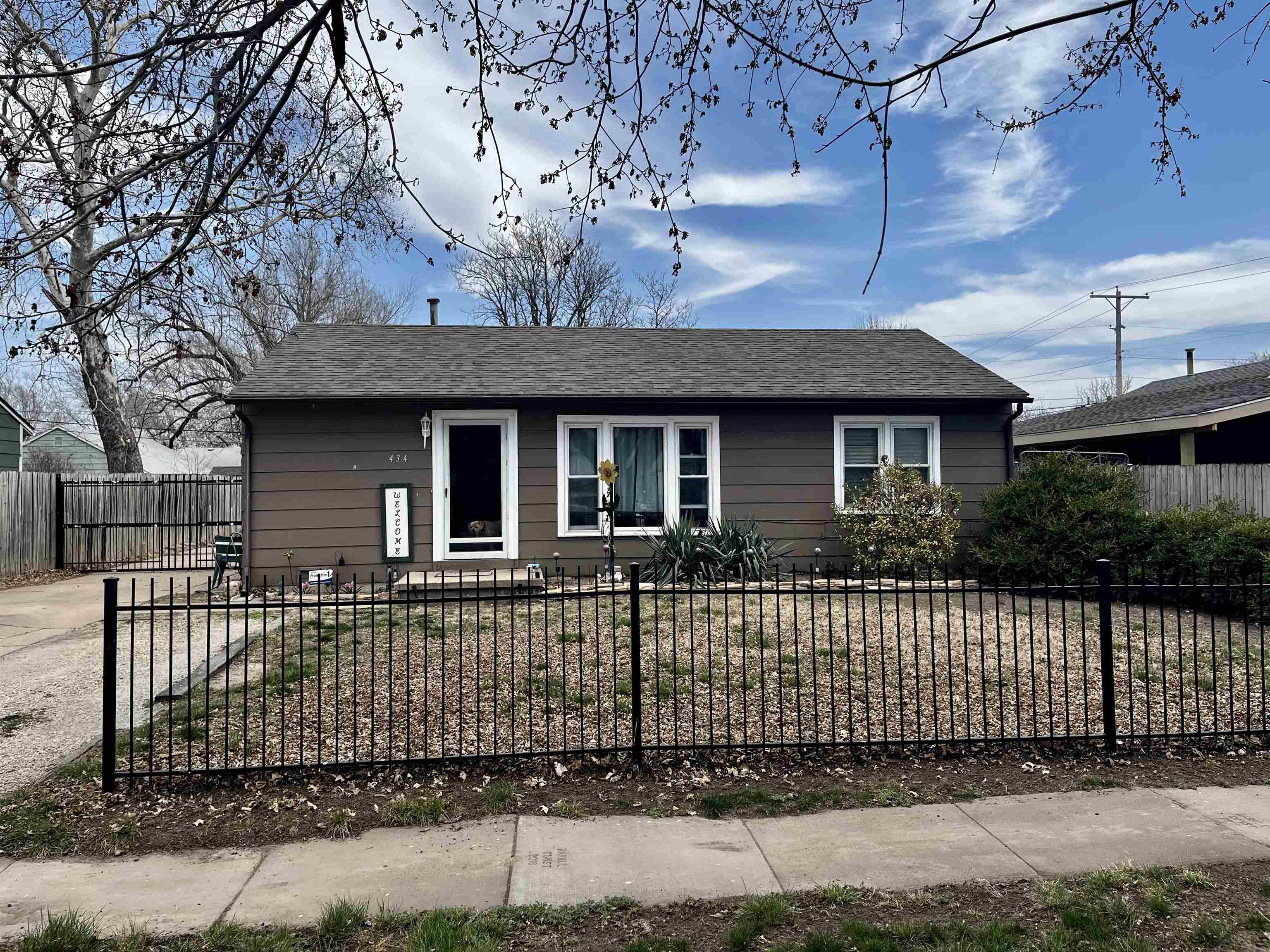 Photo of 434 S Sheridan St in Wichita, KS