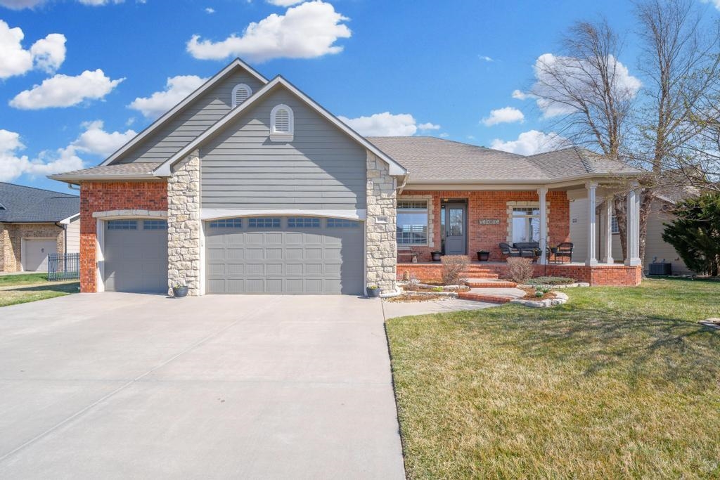 Photo of 2406 E Timber Creek St in Derby, KS
