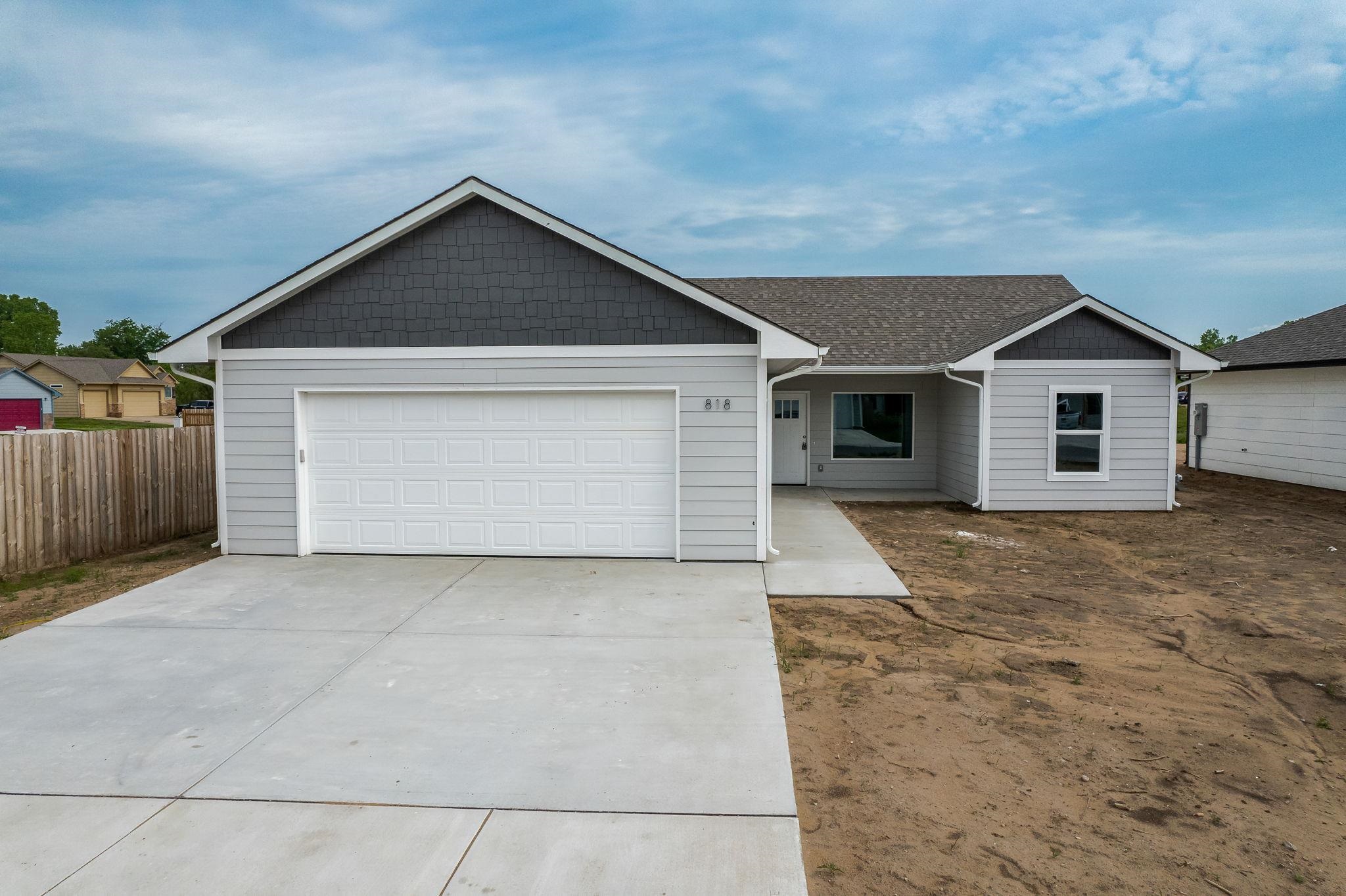 Photo of 818 W 50th St S in Wichita, KS
