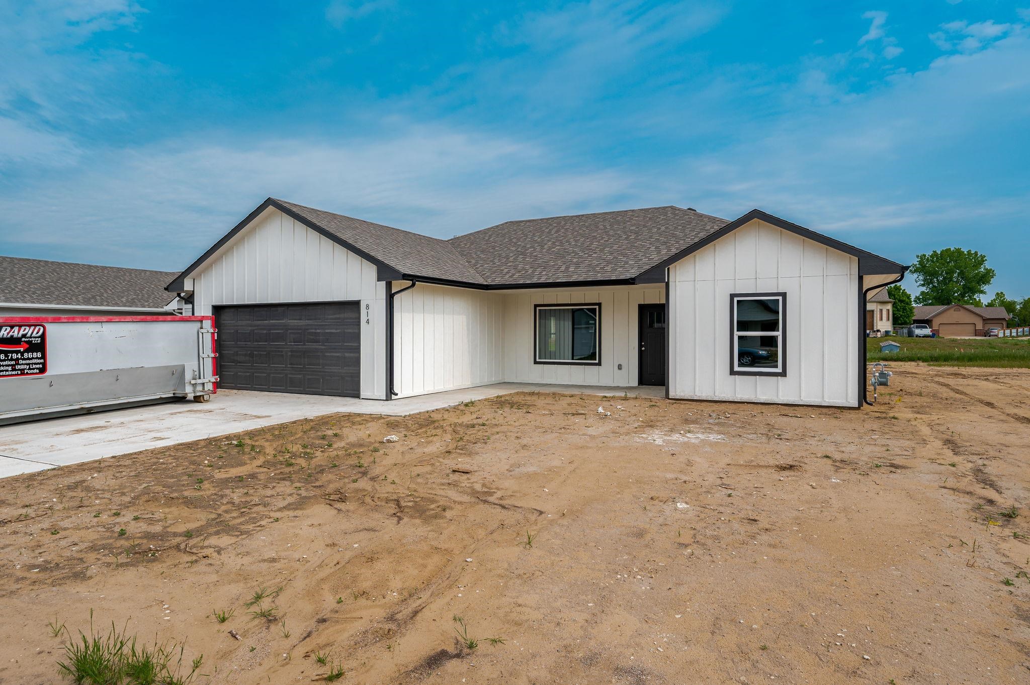 Photo of 814 W 50th St S in Wichita, KS