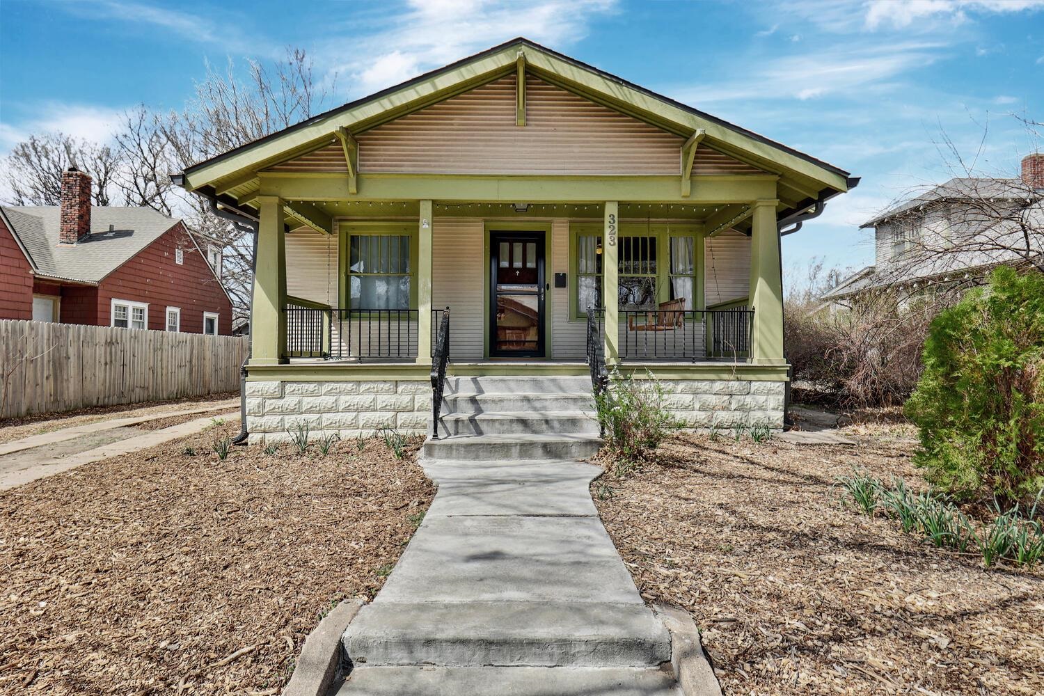 Photo of 323 S Lorraine Ave in Wichita, KS