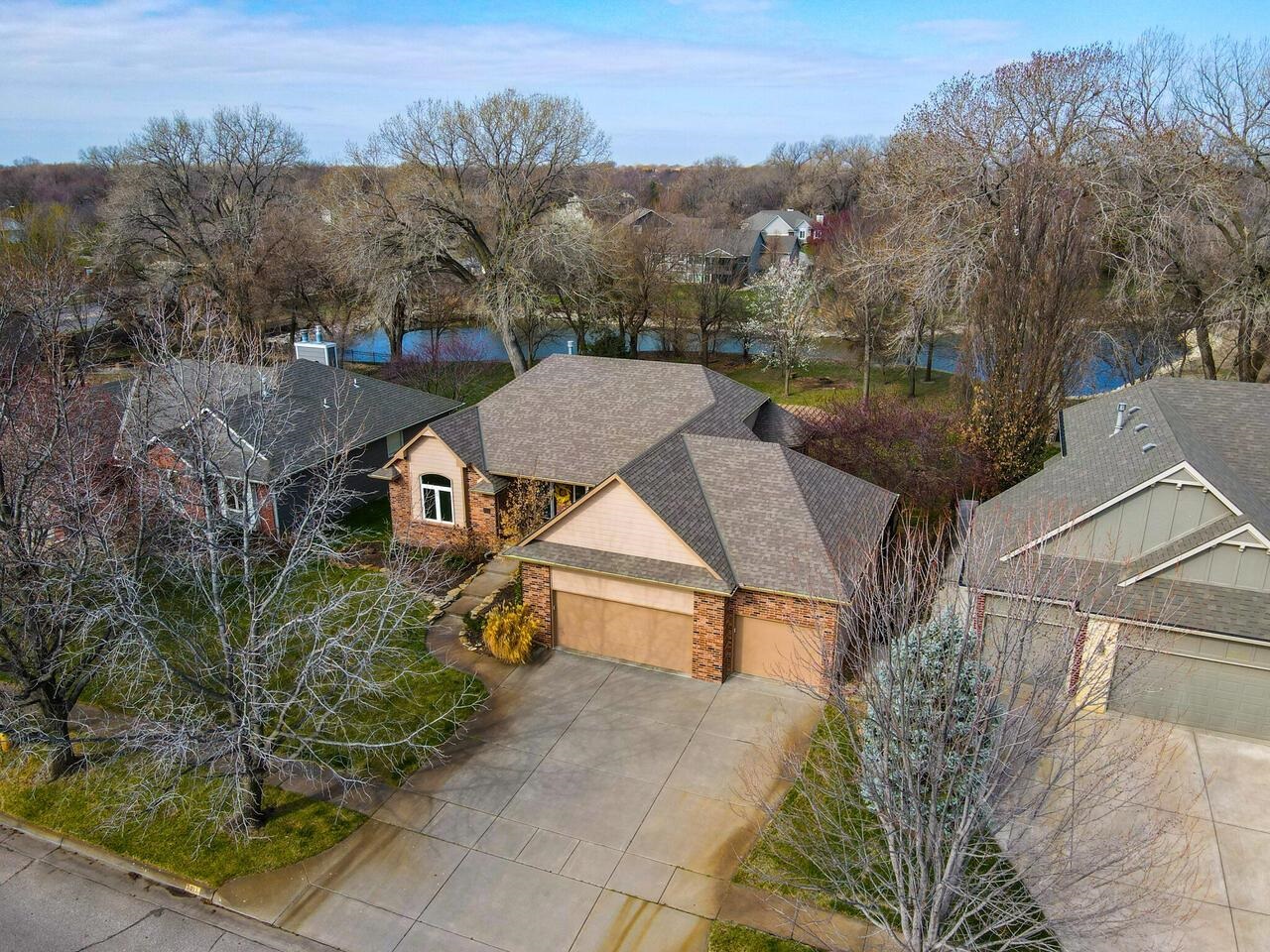 Photo of 3011 N Wild Rose St in Wichita, KS