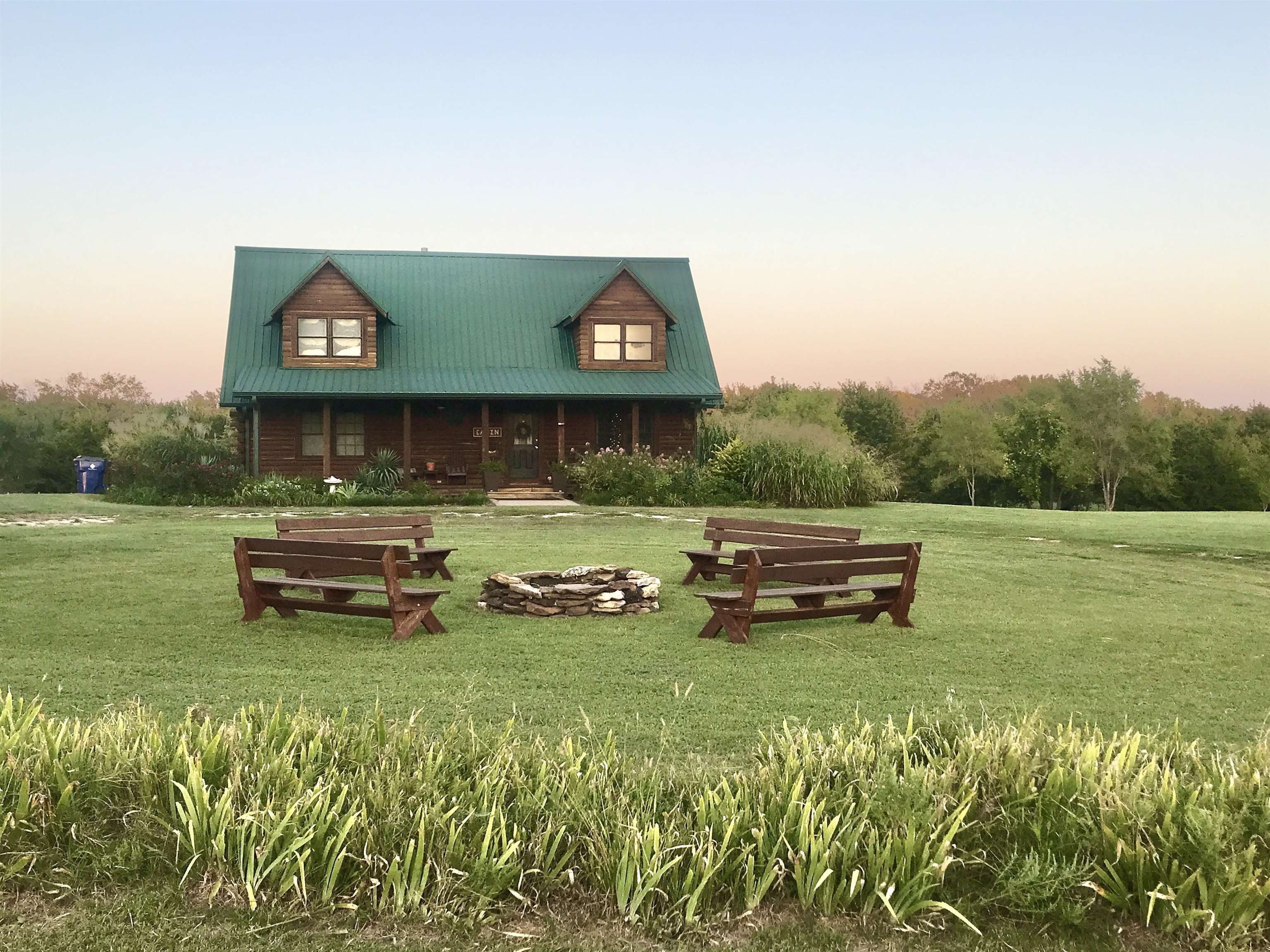Photo of 100 W 93rd St N in Valley Center, KS