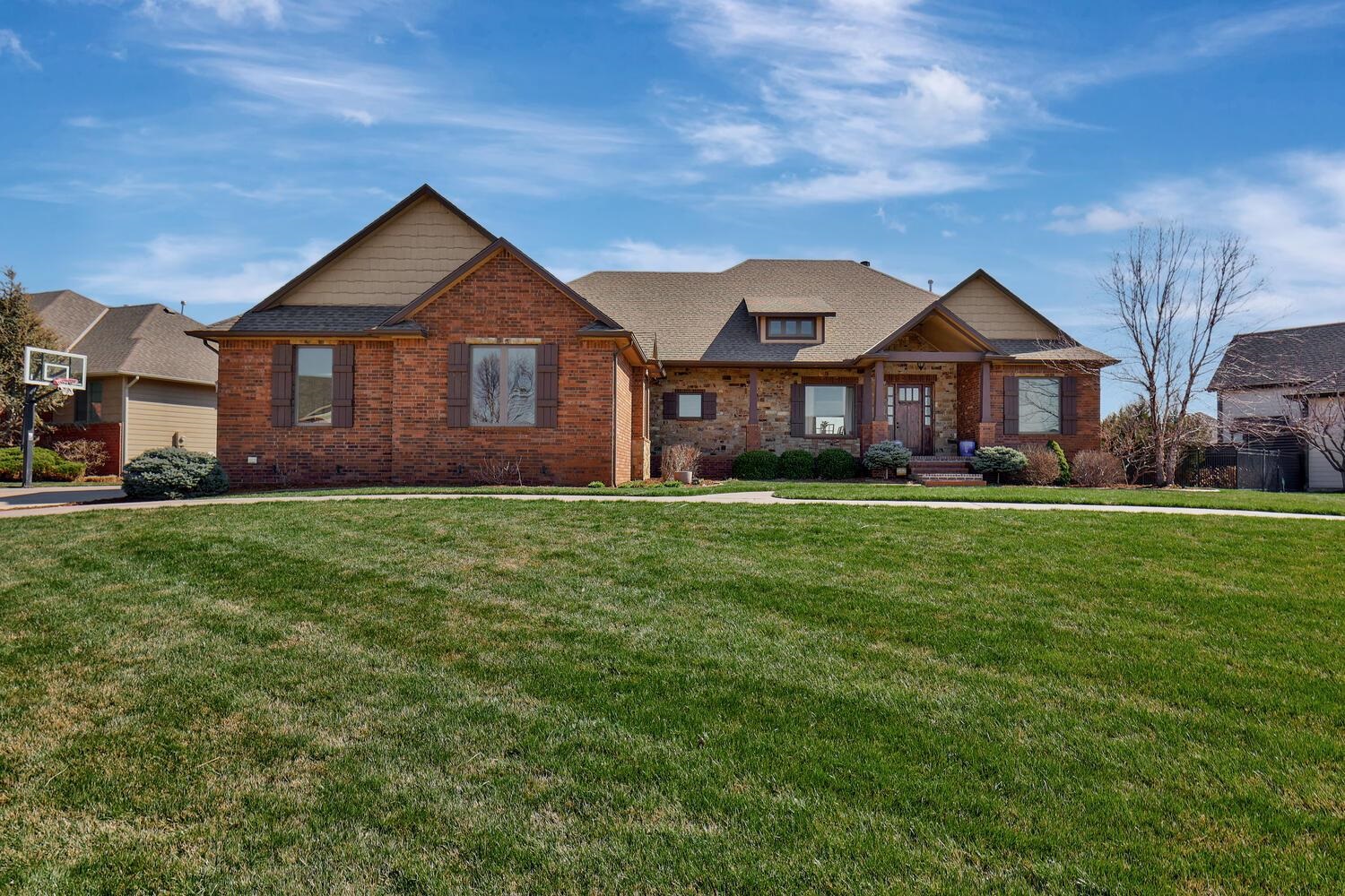 Photo of 2612 N Paradise Ct in Wichita, KS