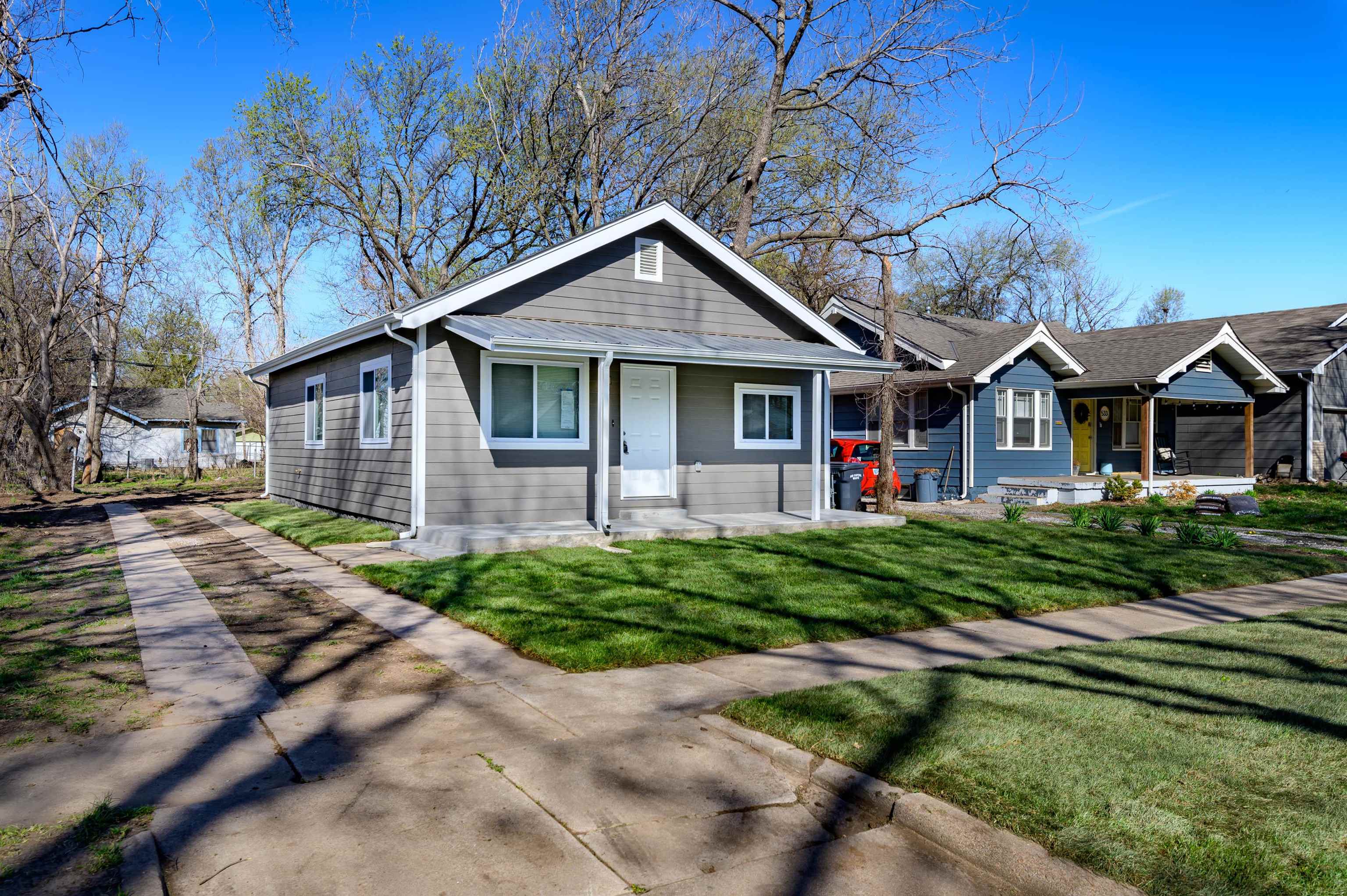 Photo of 527 N Estelle Ave in Wichita, KS