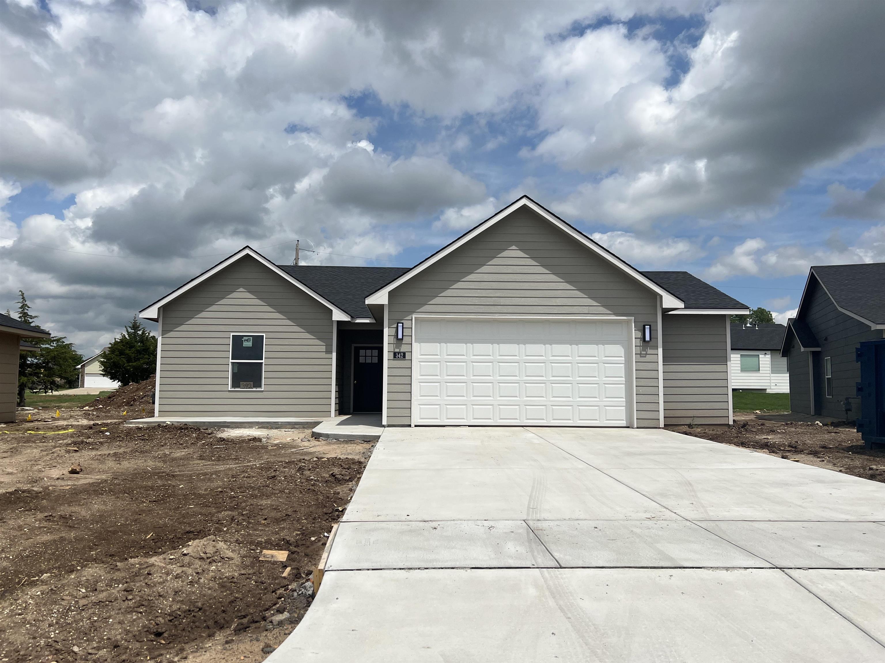 Photo of 342 N Deer Run Ct in El Dorado, KS