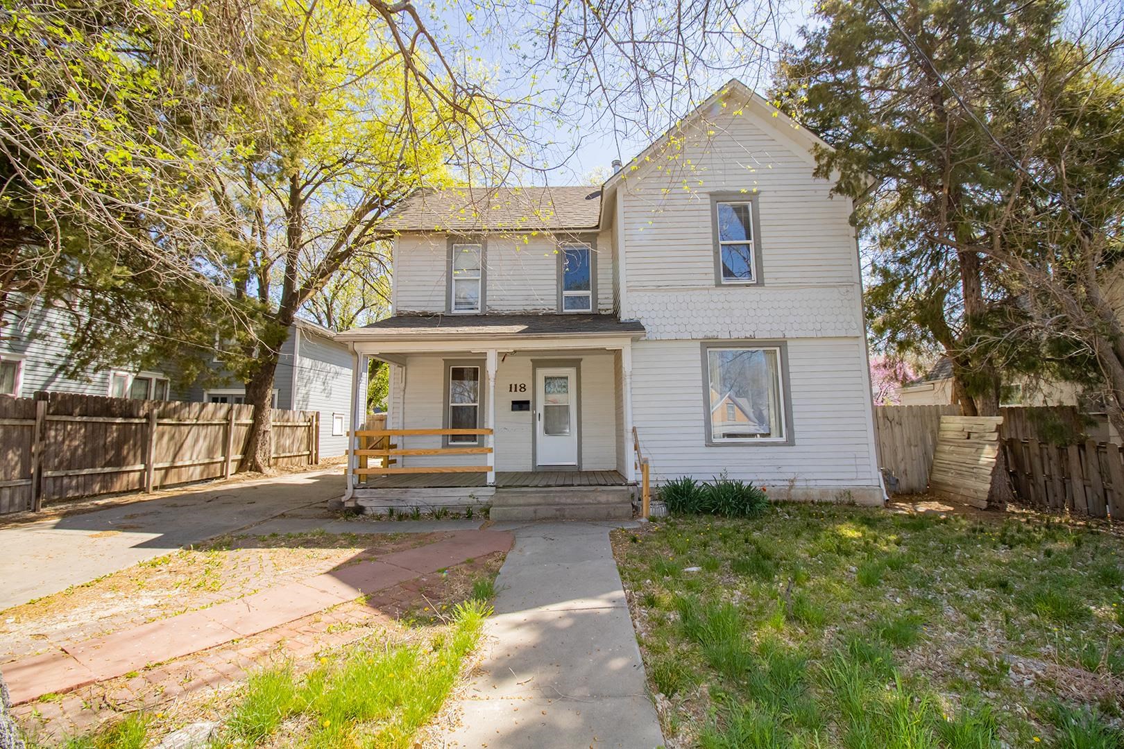 Photo of 118 S Main St in Newton, KS