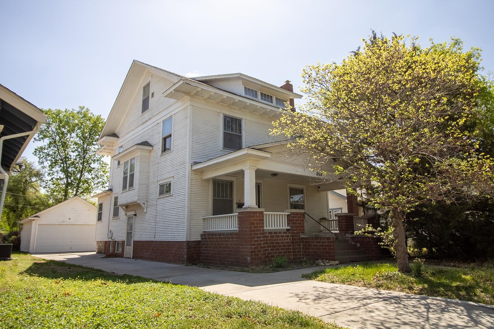 Photo of 864 N Buffum St in Wichita, KS