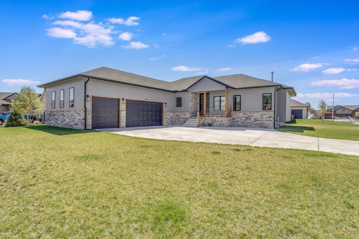 Photo of 2810 W 58th Ct N in Wichita, KS