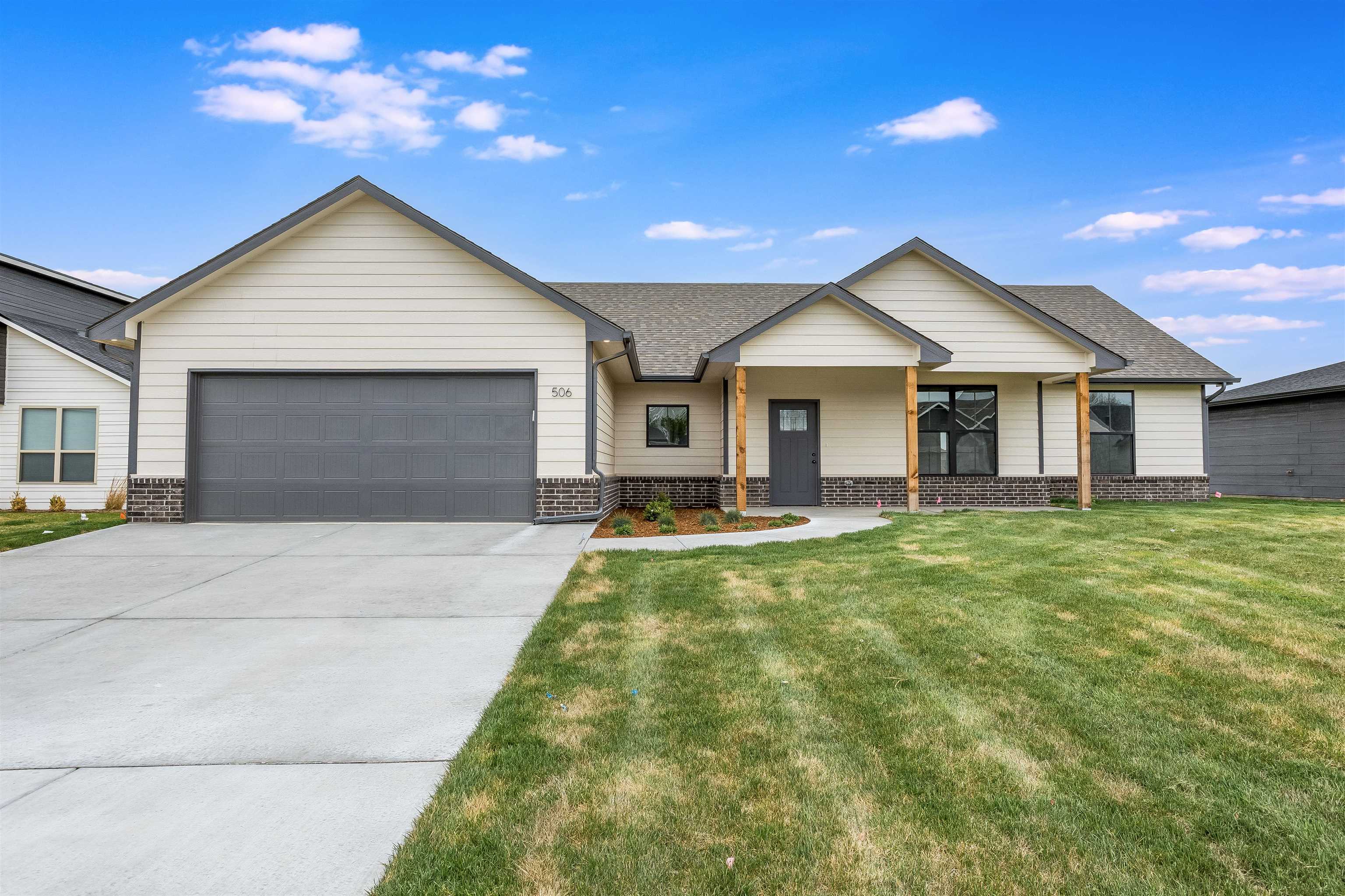 Photo of 506 Sweetwater in Maize, KS