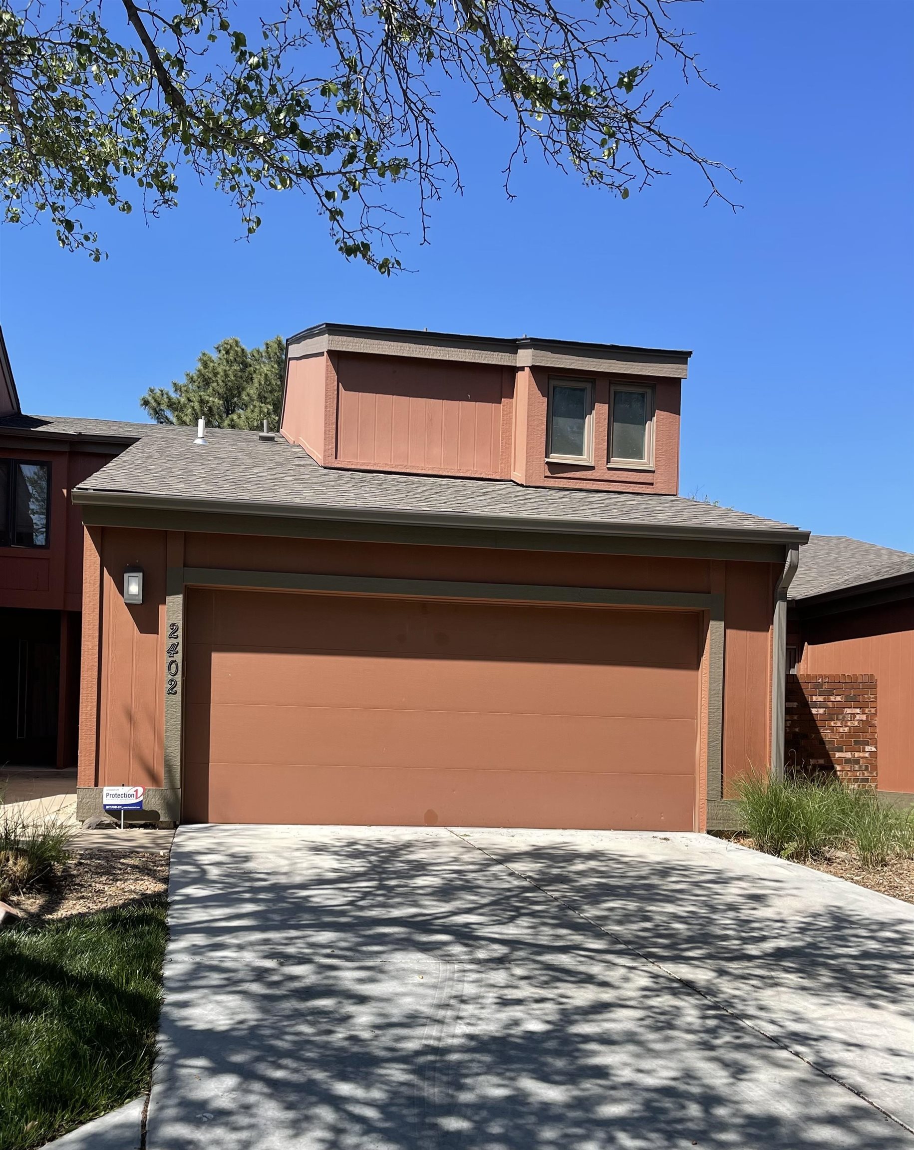 1441 N Rock Rd Apt 2402