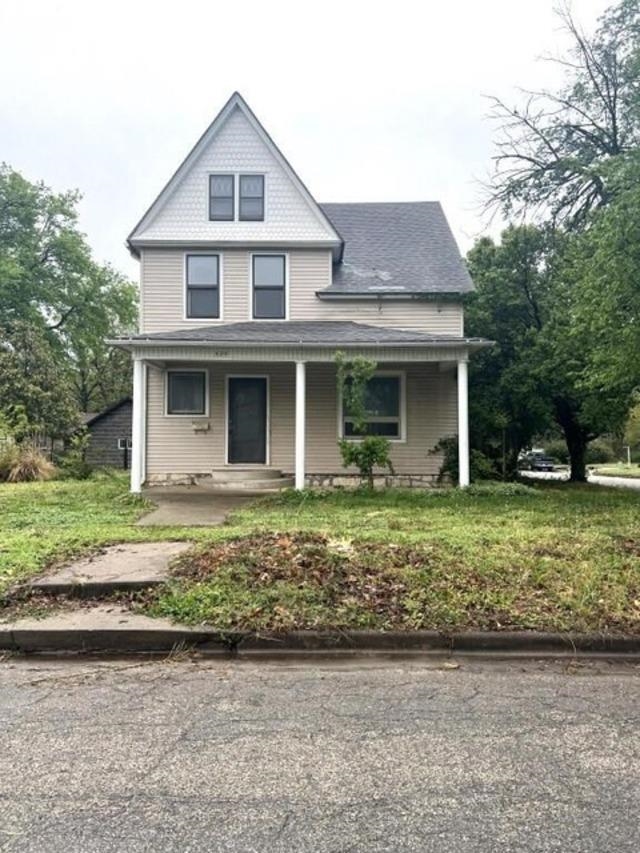 Photo of 424 W 4th St in Wellington, KS