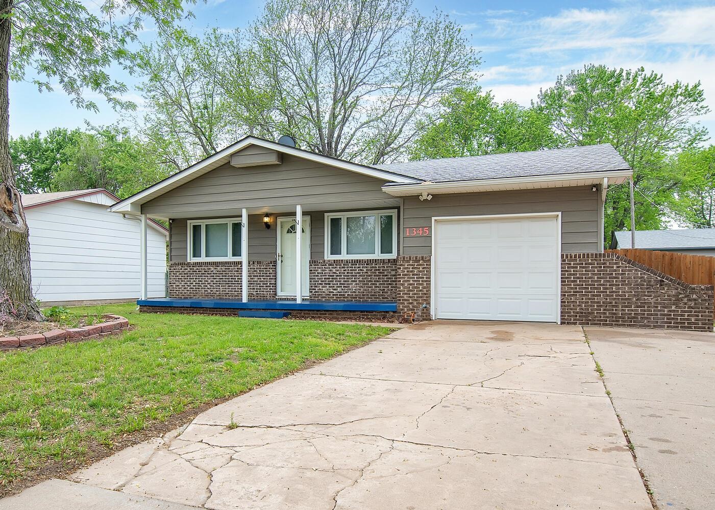 Photo of 1345 N Anna St in Wichita, KS