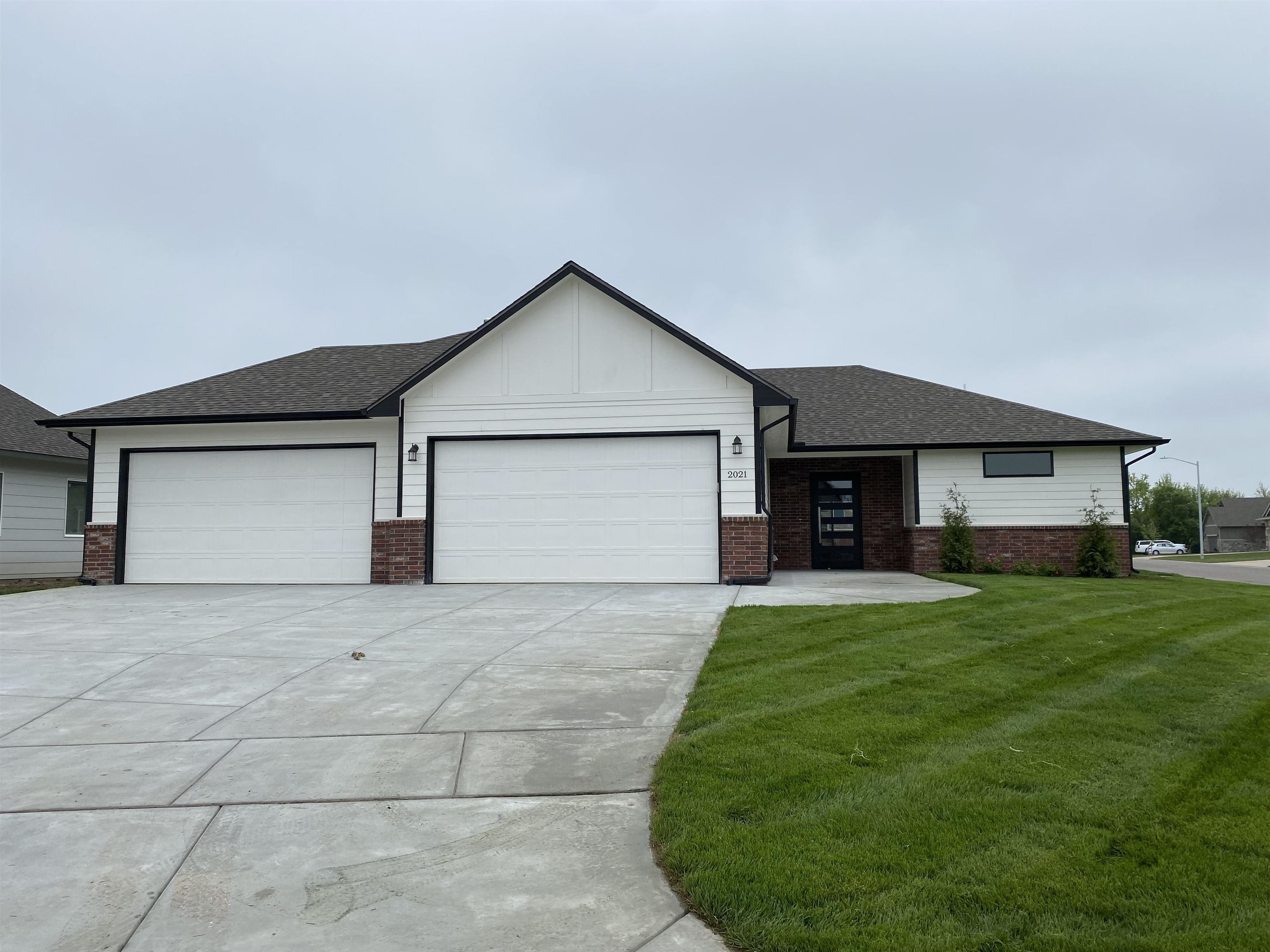 Photo of 2021 S Michelle St in Wichita, KS