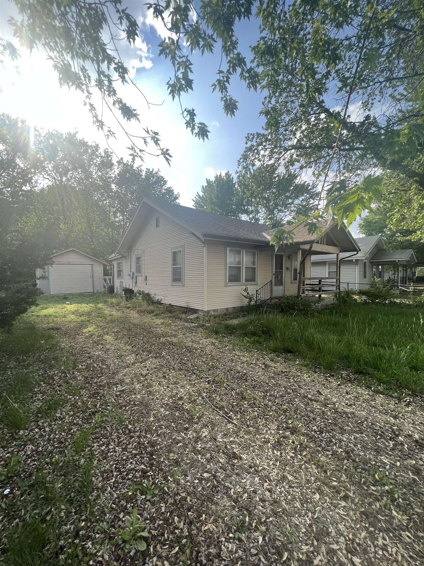 Photo of 809 Alexander in Winfield, KS