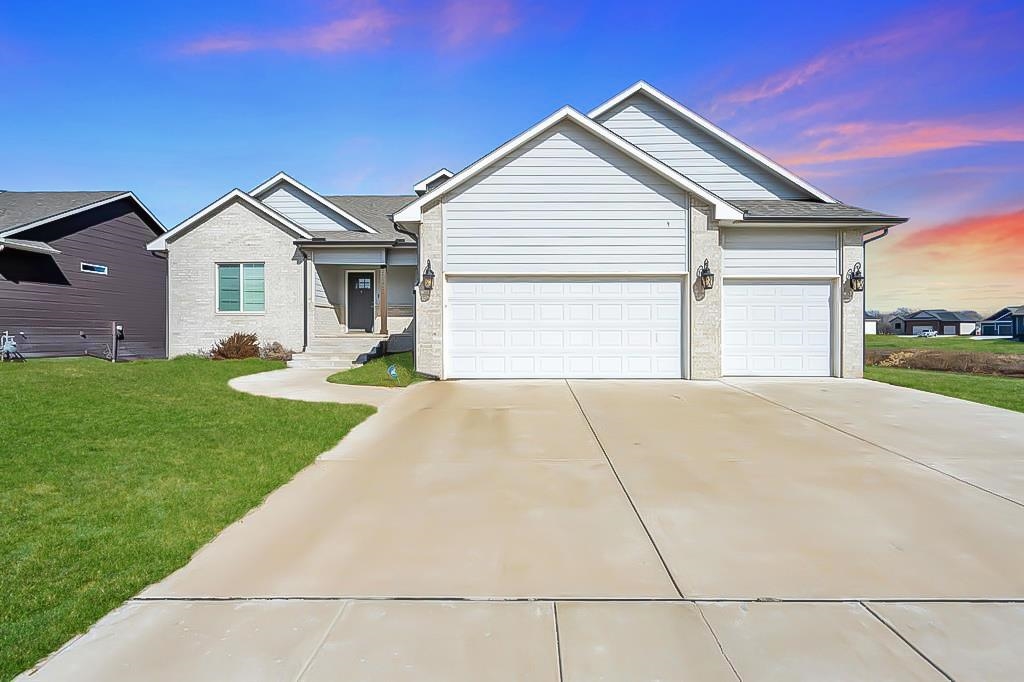 Photo of 5102 N Athenian St in Wichita, KS