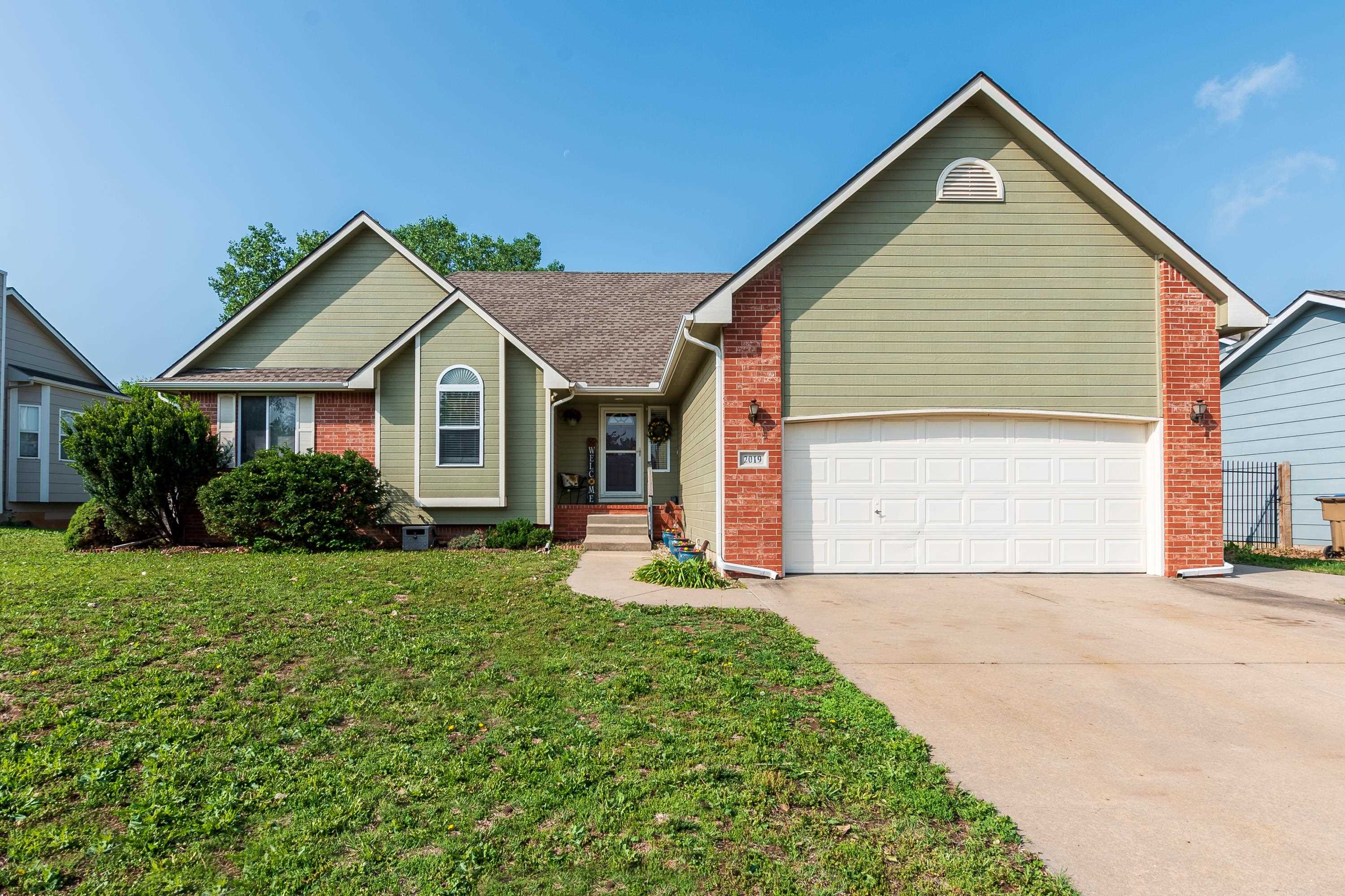Photo of 2019 E Zachary Dr in Derby, KS
