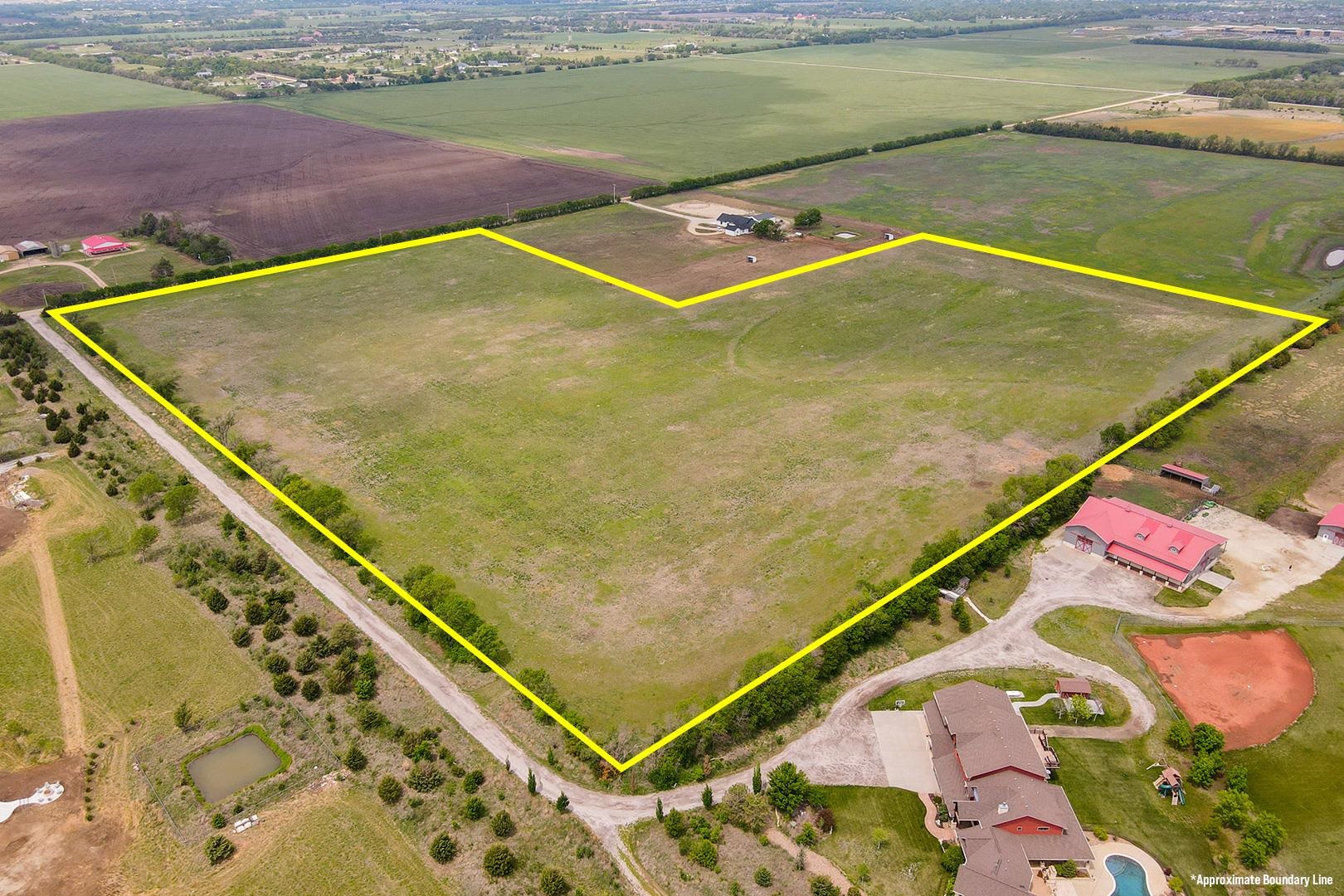 Photo of 2976+/- Acres S 127th St E in Derby, KS