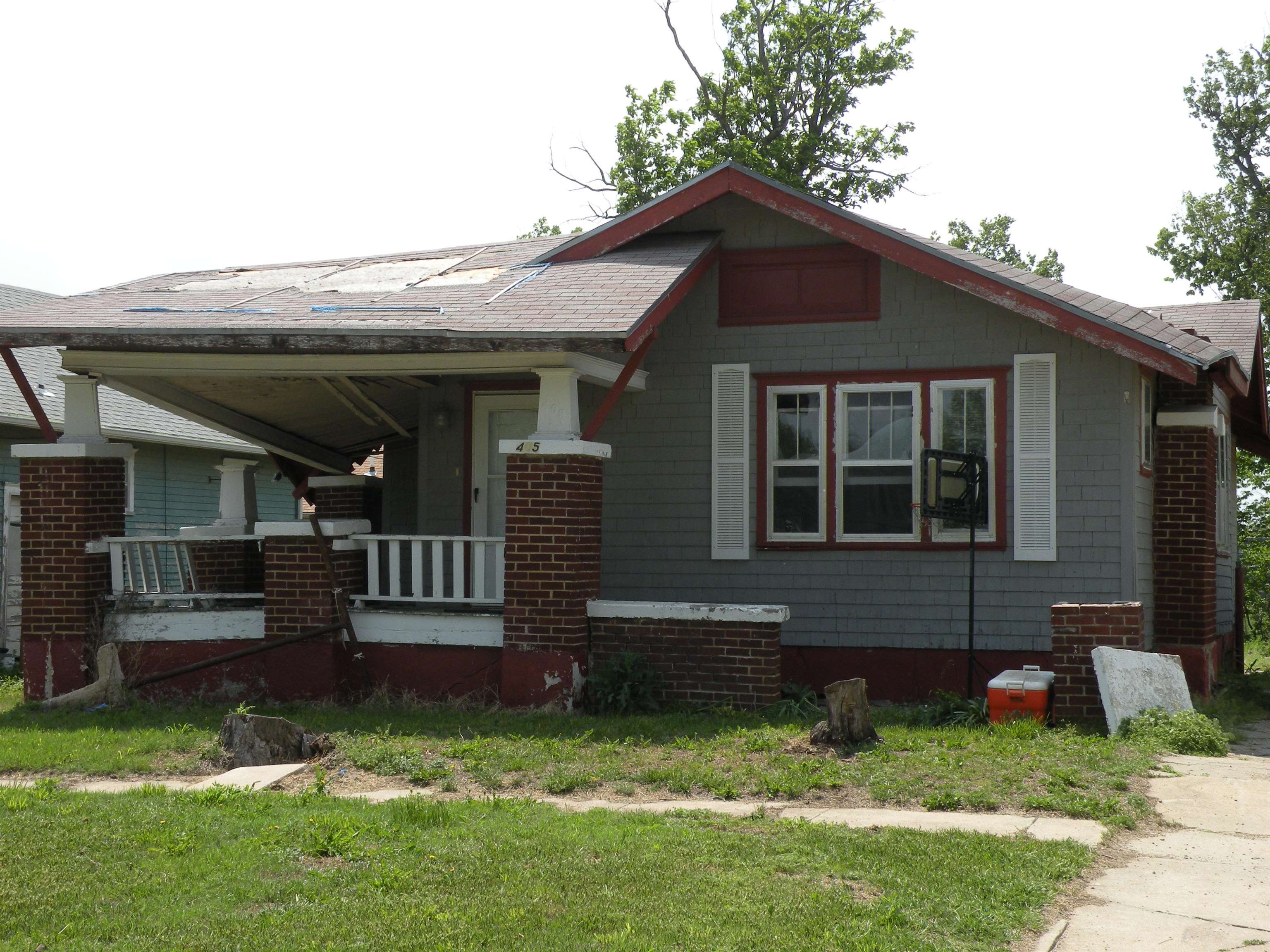 Photo of 405 N St Nicholas in Eureka, KS