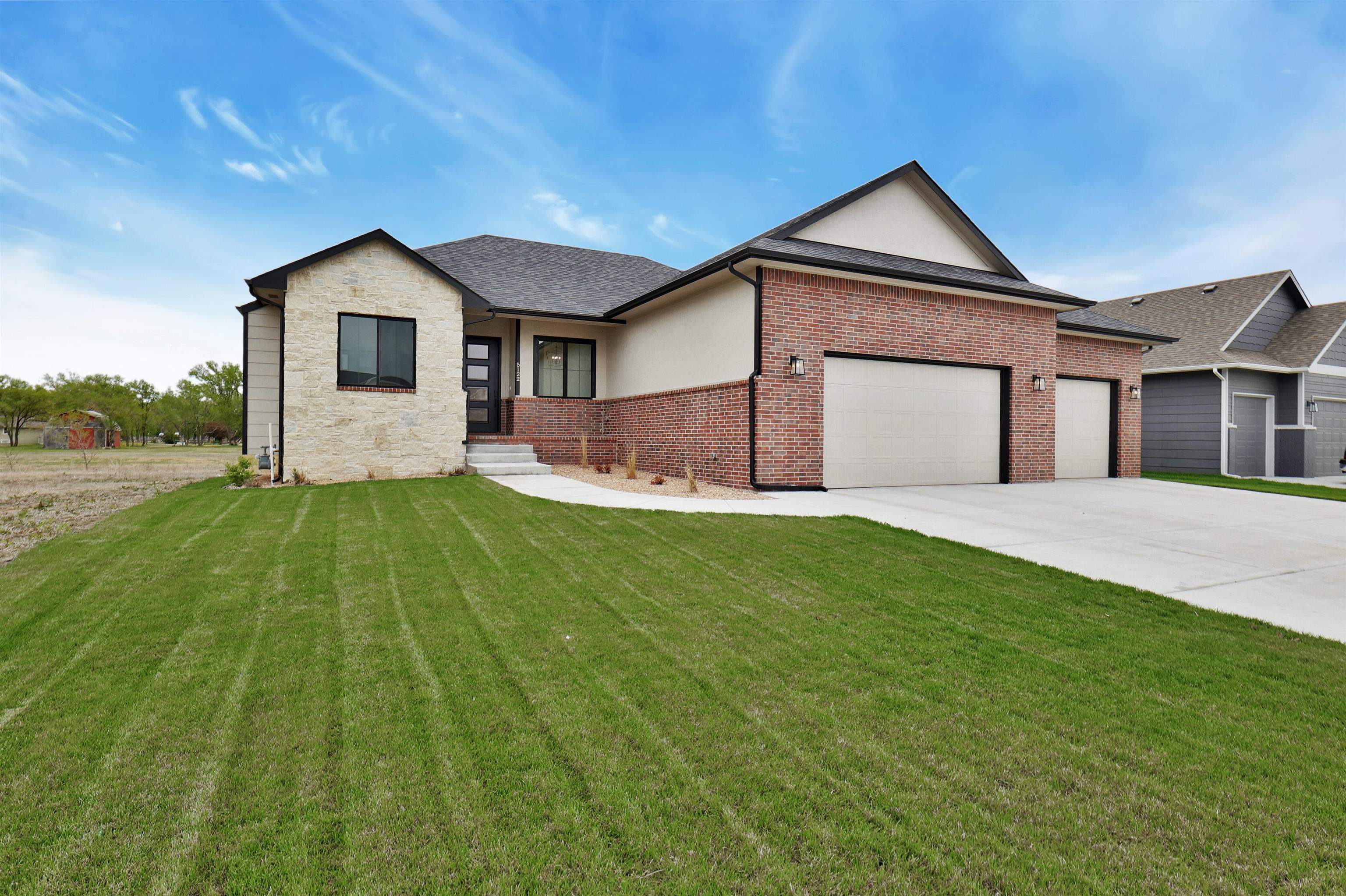 Photo of 5122 N Delaware St in Wichita, KS