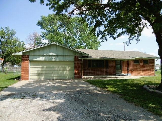 Photo of 214 N Sedgwick Ave in Burrton, KS