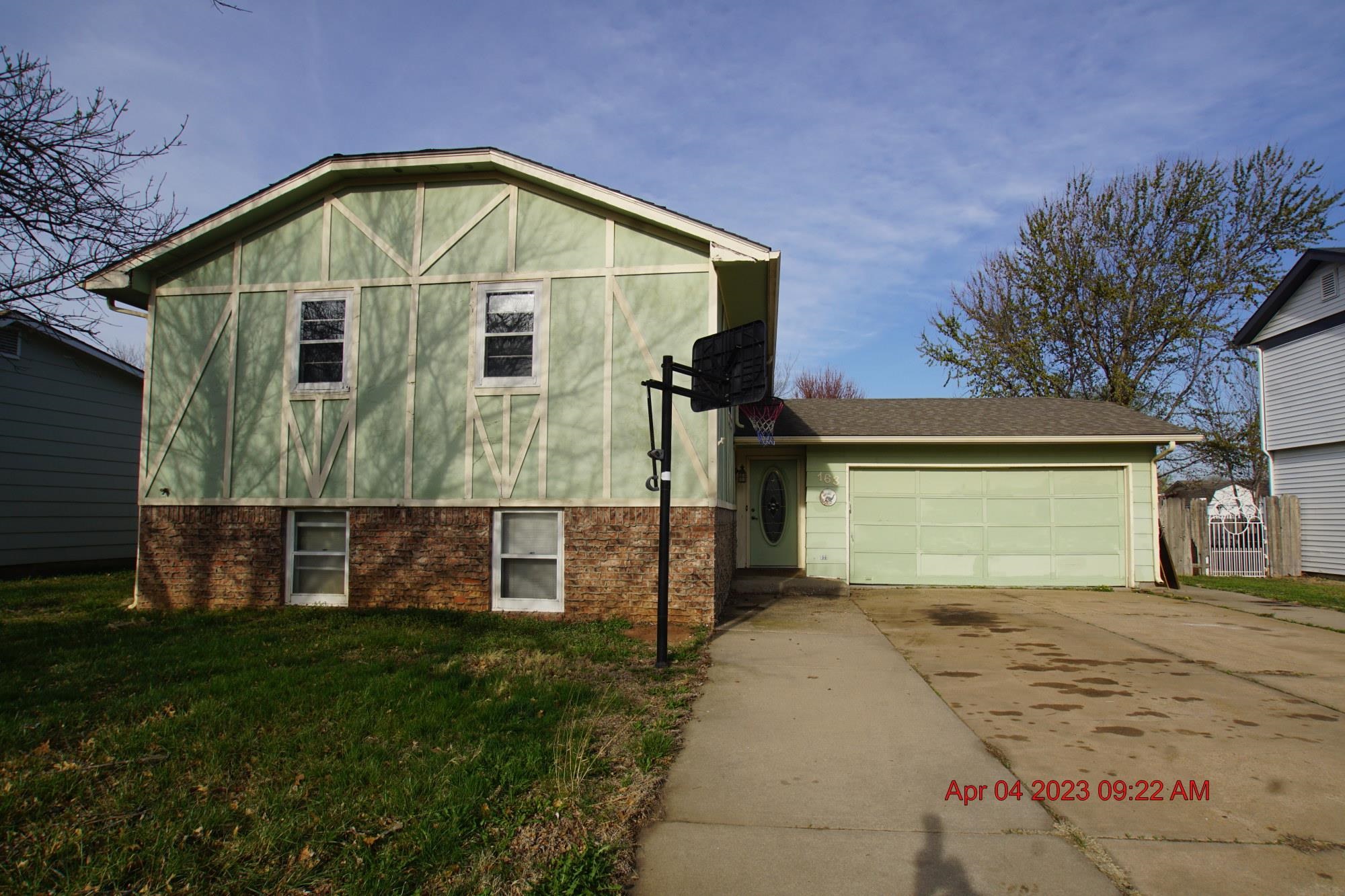 Photo of 163 Ranger in Haysville, KS
