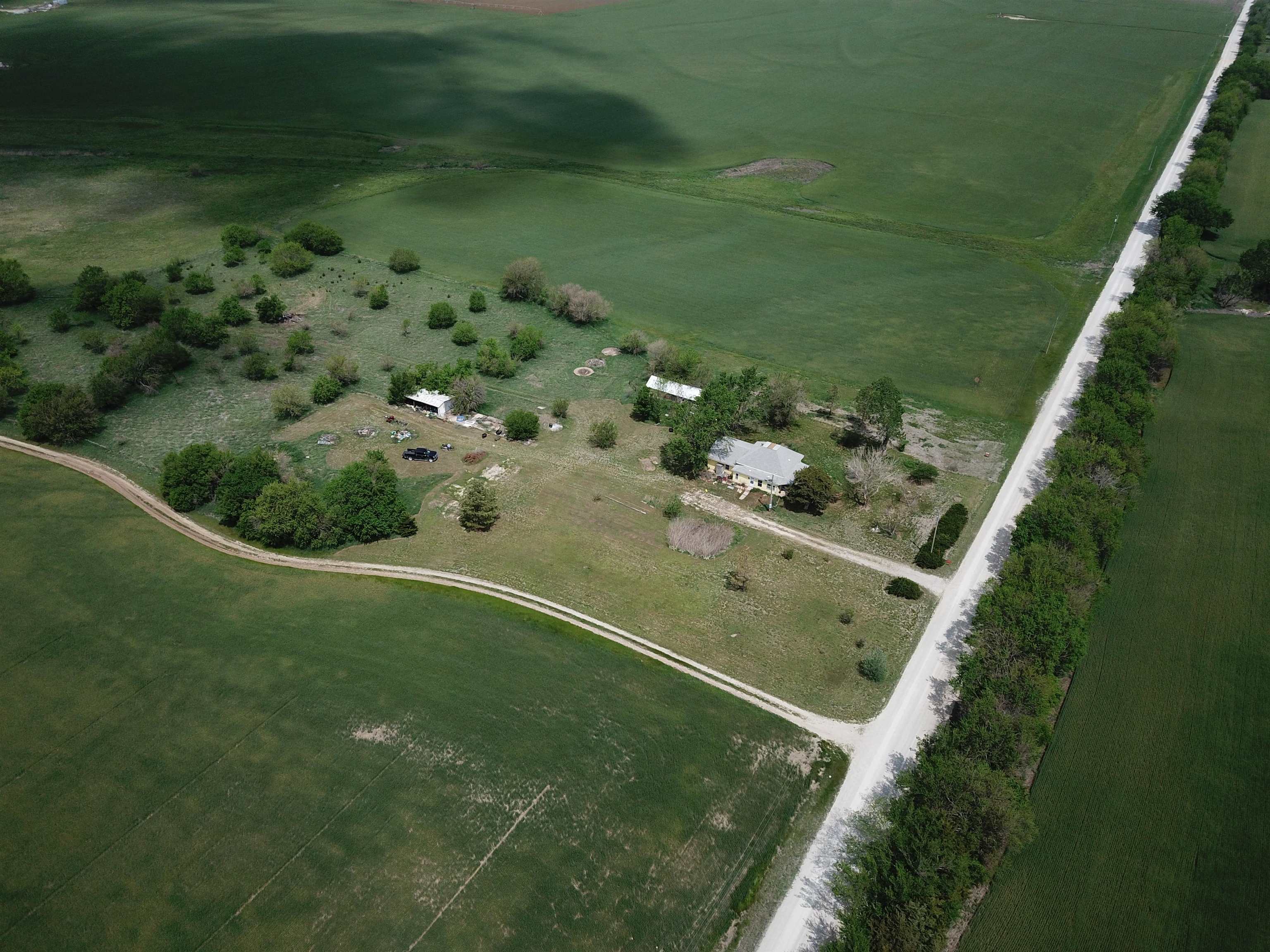 Photo of 6021A County Rd 2700 in Elk City, KS