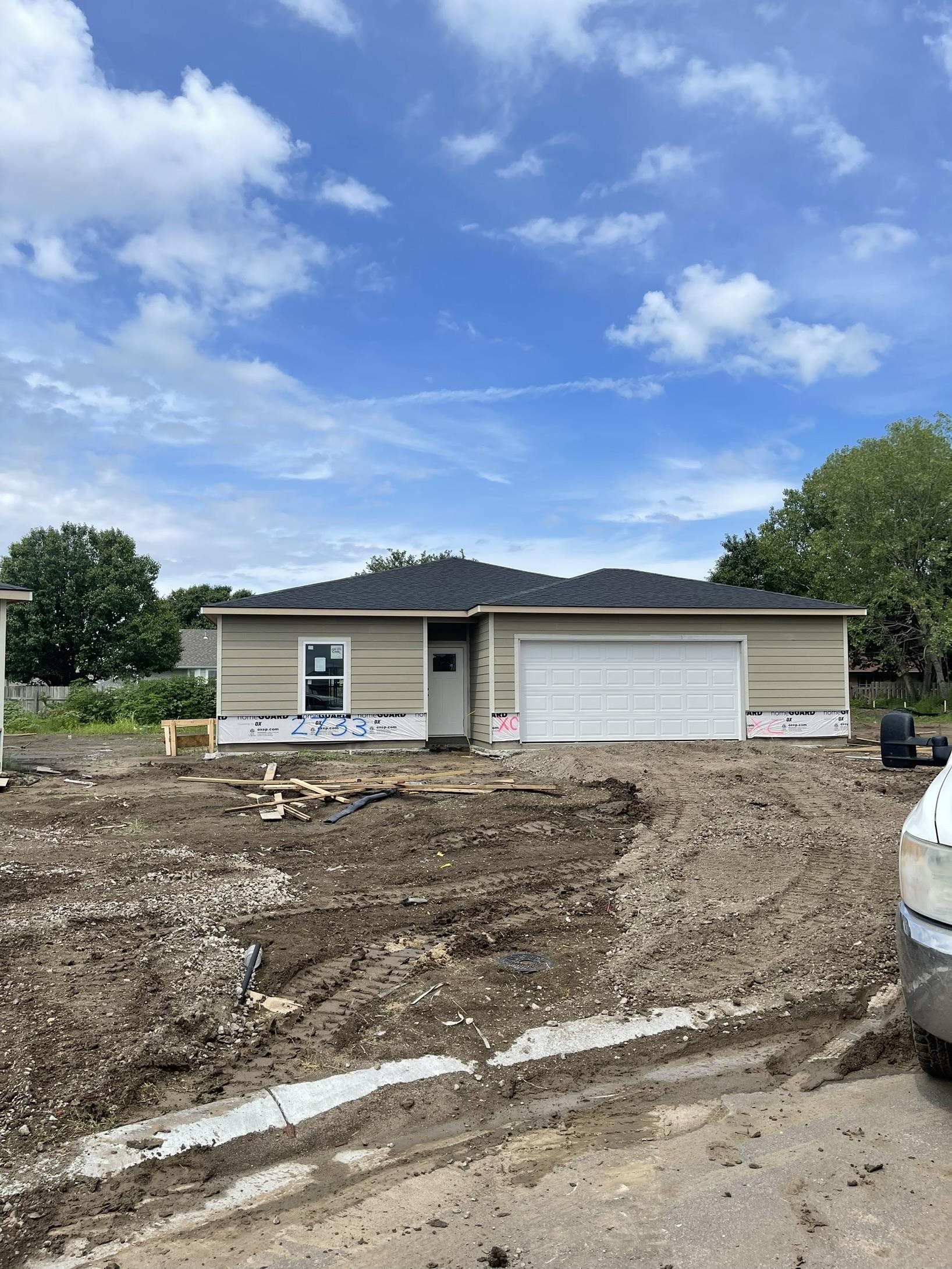 Photo of 2733 S Cypress Ct in Wichita, KS