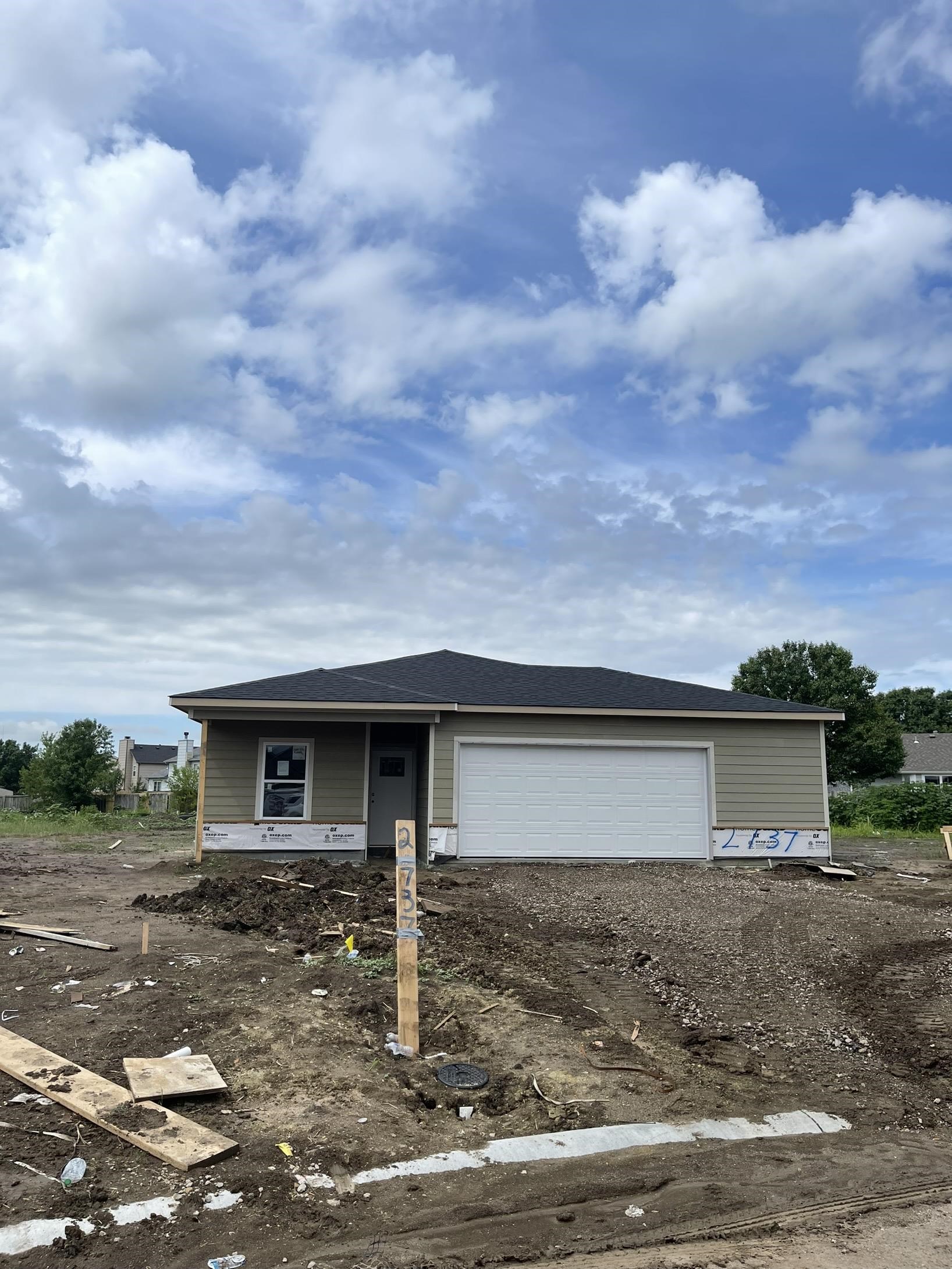 Photo of 2737 S Cypress Ct in Wichita, KS