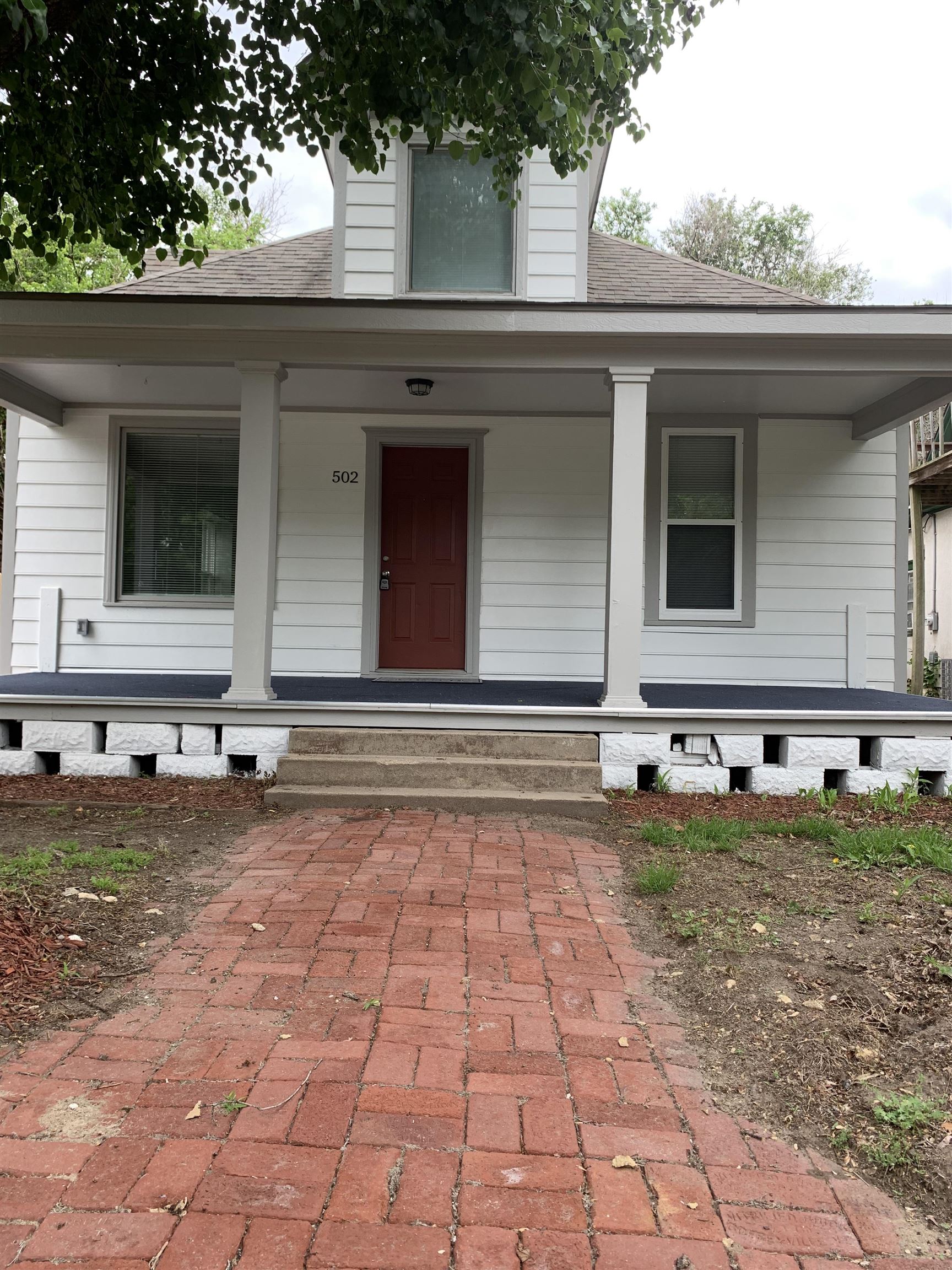 Photo of 502 S Vine St in Wichita, KS