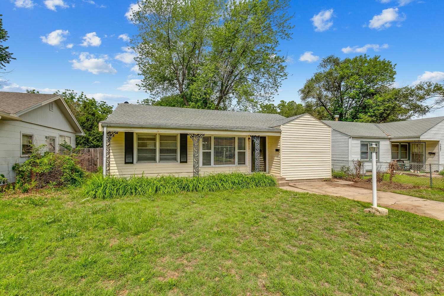 Photo of 1013 S Yale St in Wichita, KS