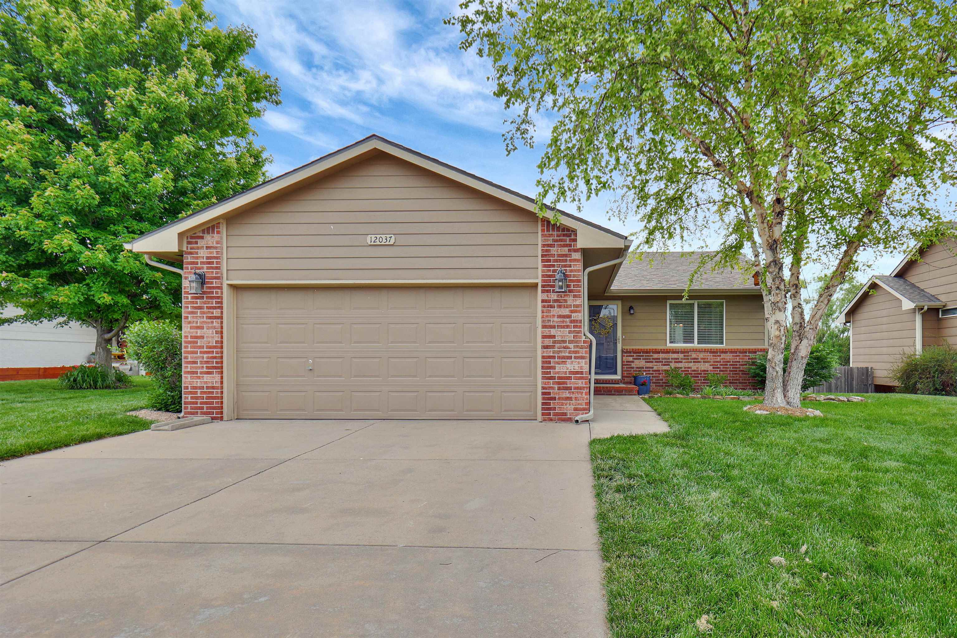 12037 W Jewell Ct