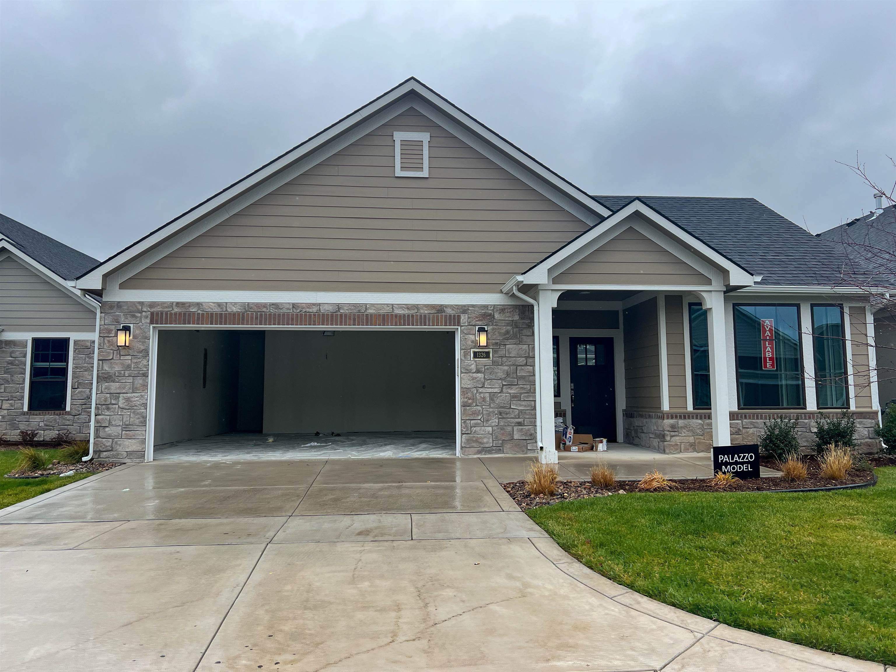 Photo of 1326 S Monument Cir Palazzo 4-Seasons Model in Wichita, KS