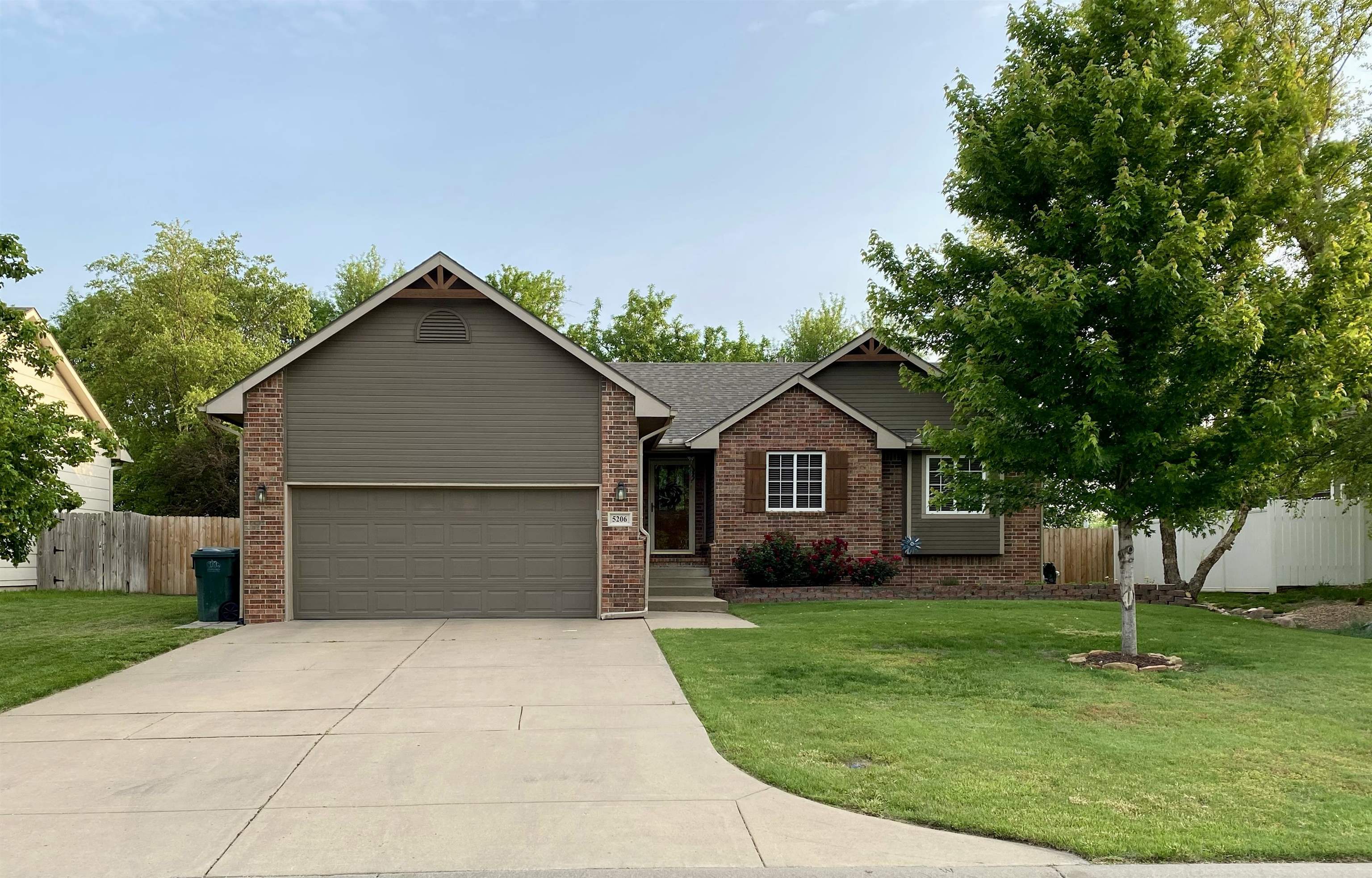 Photo of 5206 E 49th St N in Bel Aire, KS