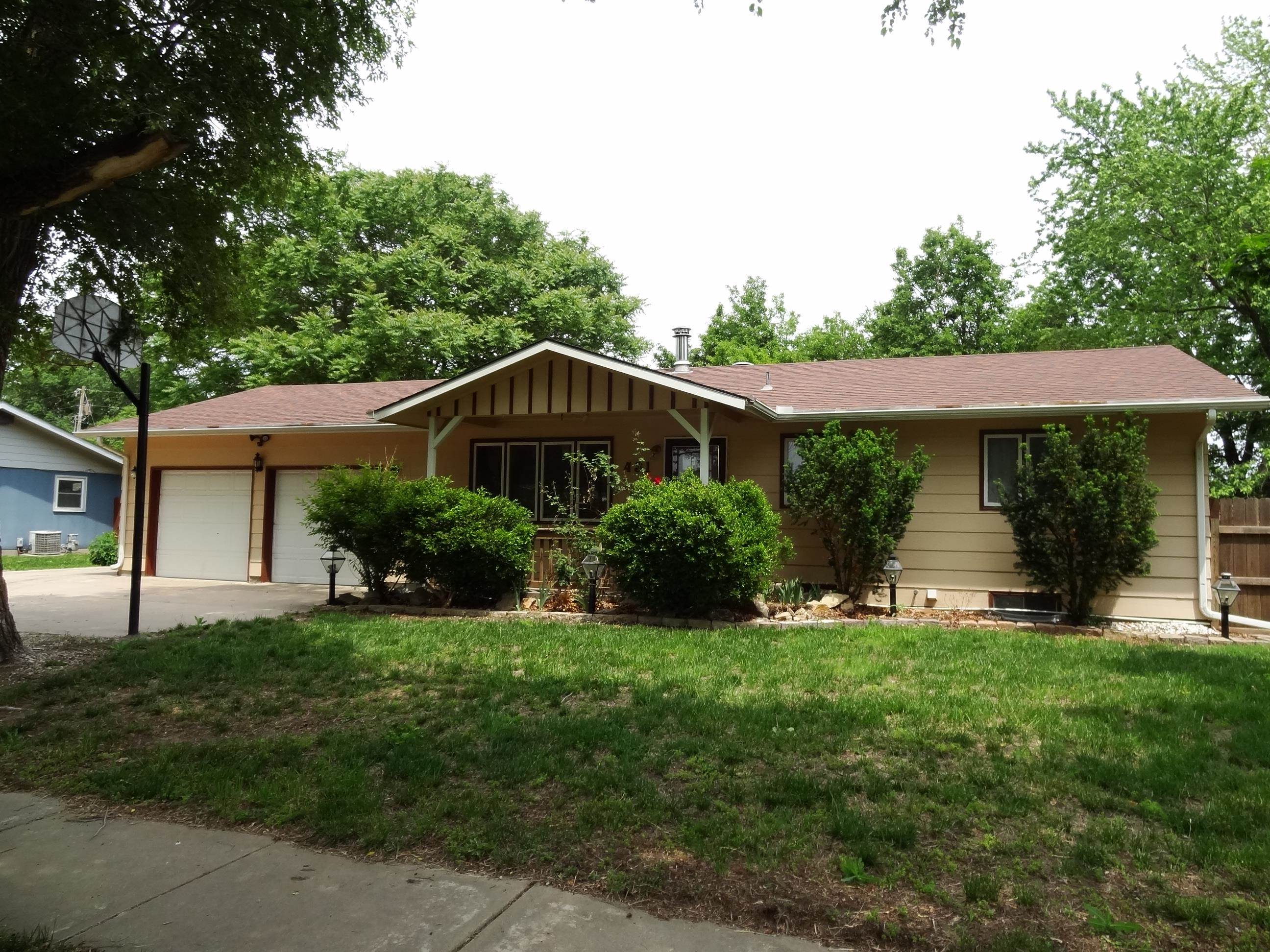 Photo of 431 S Mcpherson in Galva, KS