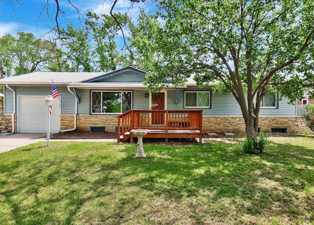 Photo of 1208 N Summitlawn St in Wichita, KS
