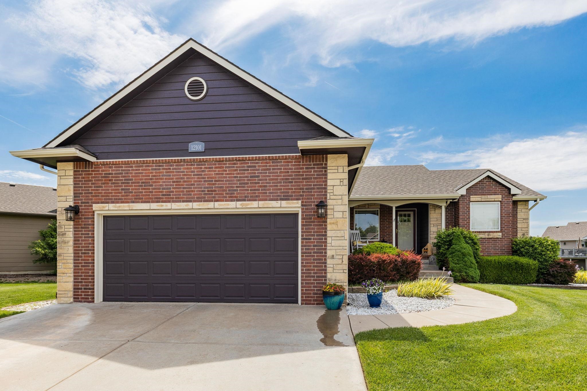 Photo of 12101 E Mainsgate St in Wichita, KS