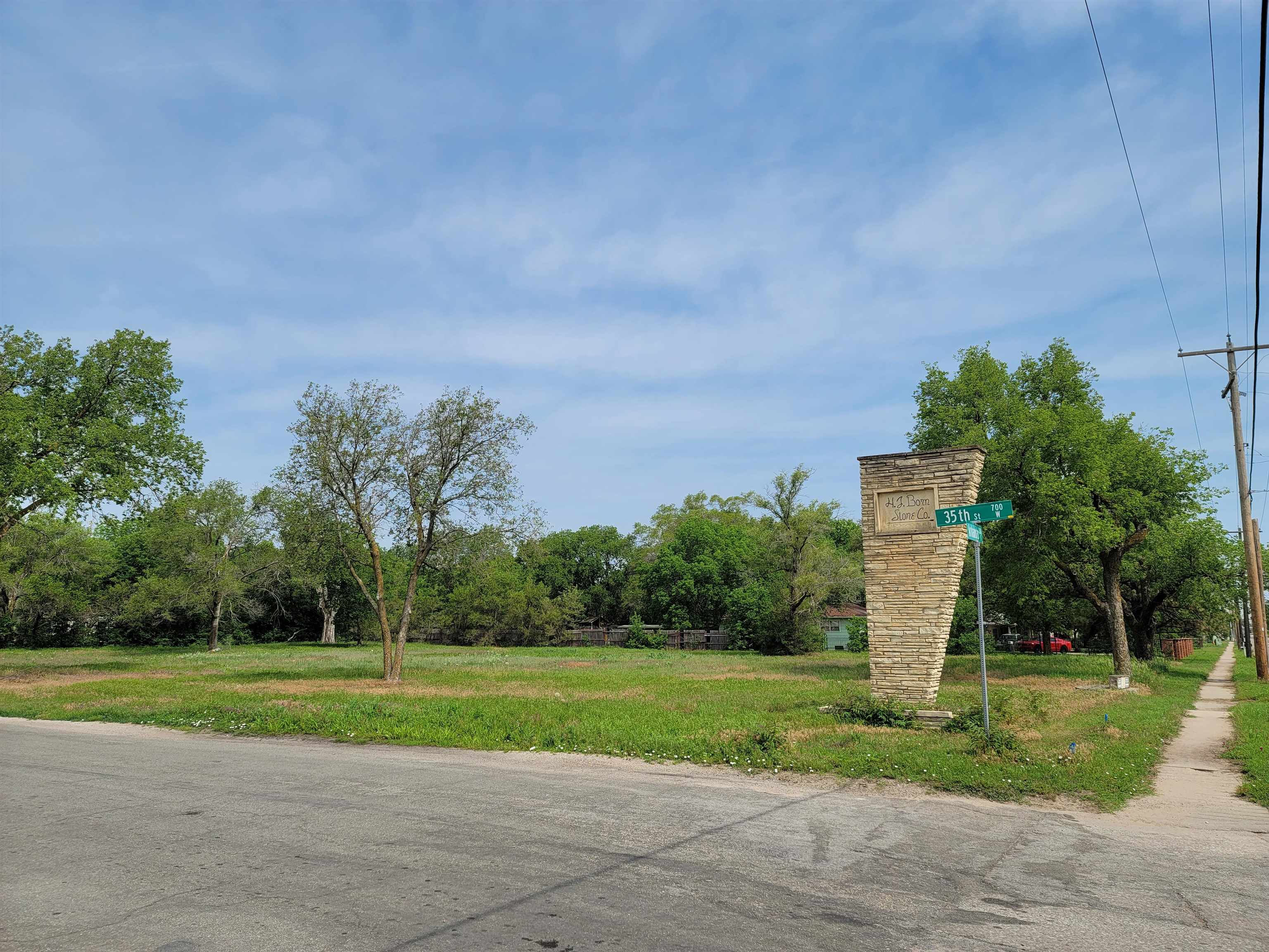 Photo of 3601 N Arkansas Ave in Wichita, KS