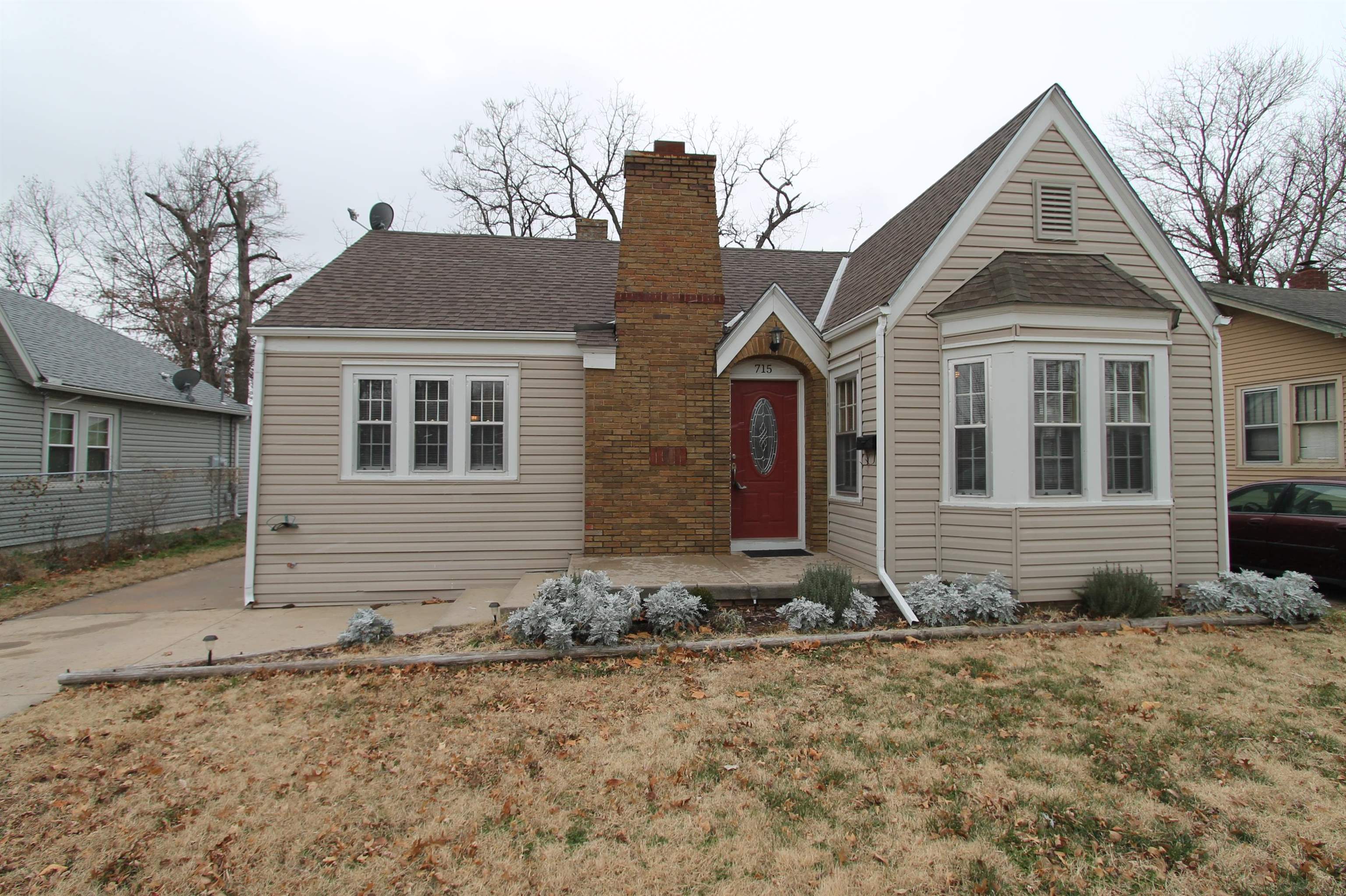 Photo of 715 S Madison Ave in Wichita, KS