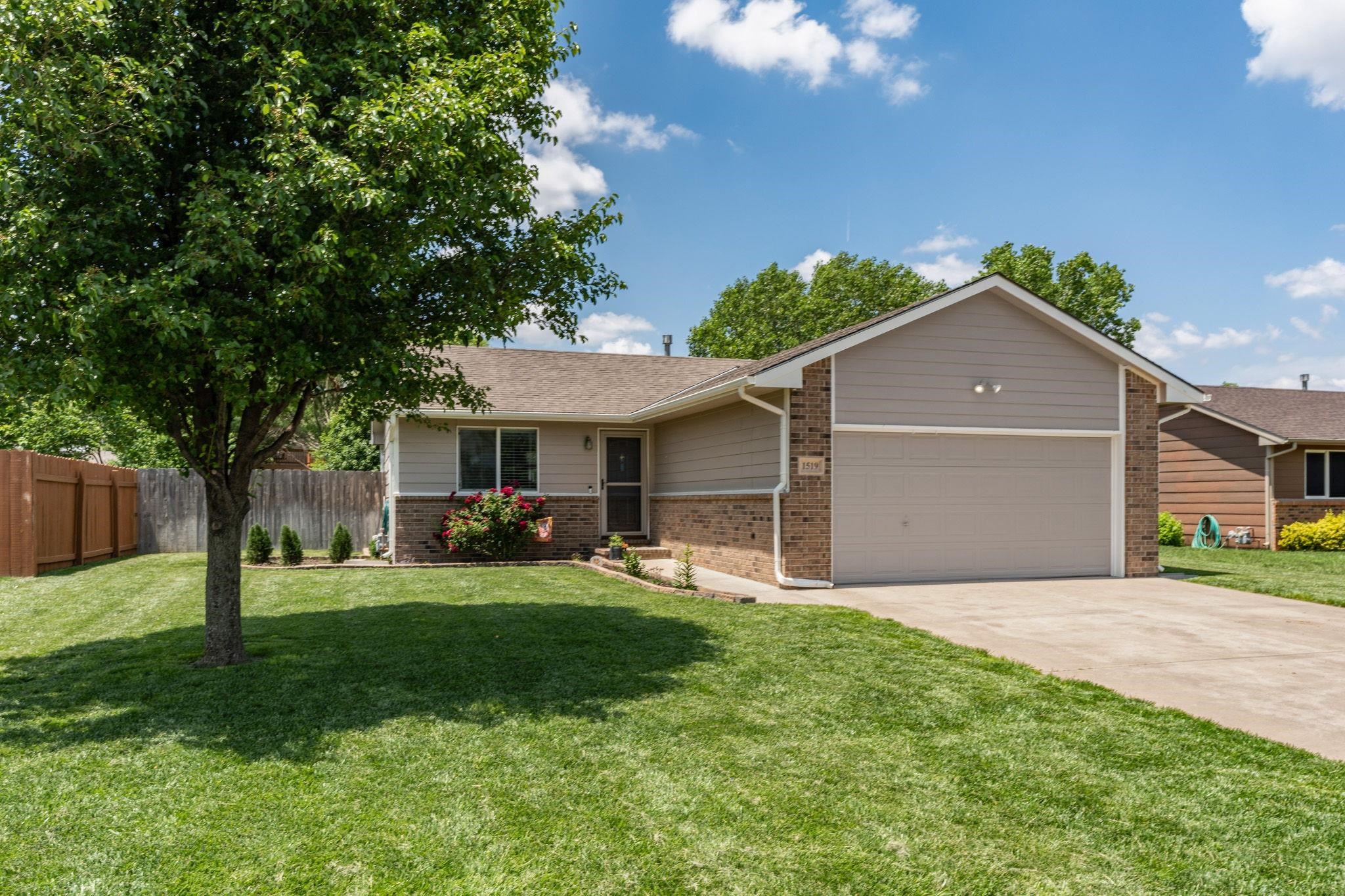 Photo of 1519 N Aksarben St in Wichita, KS