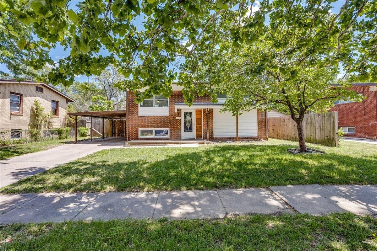 Photo of 2250 S Euclid Ave in Wichita, KS