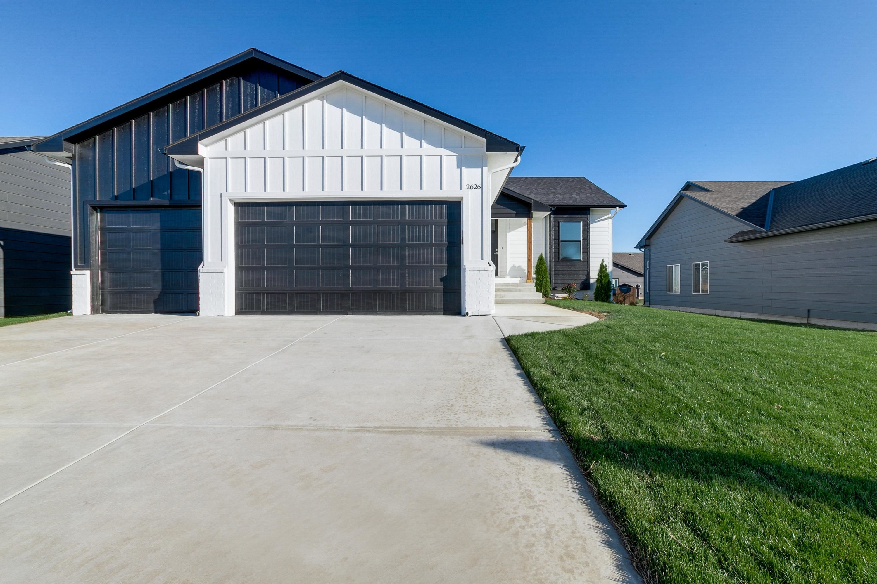 Photo of 2626 E 48th St N in Wichita, KS
