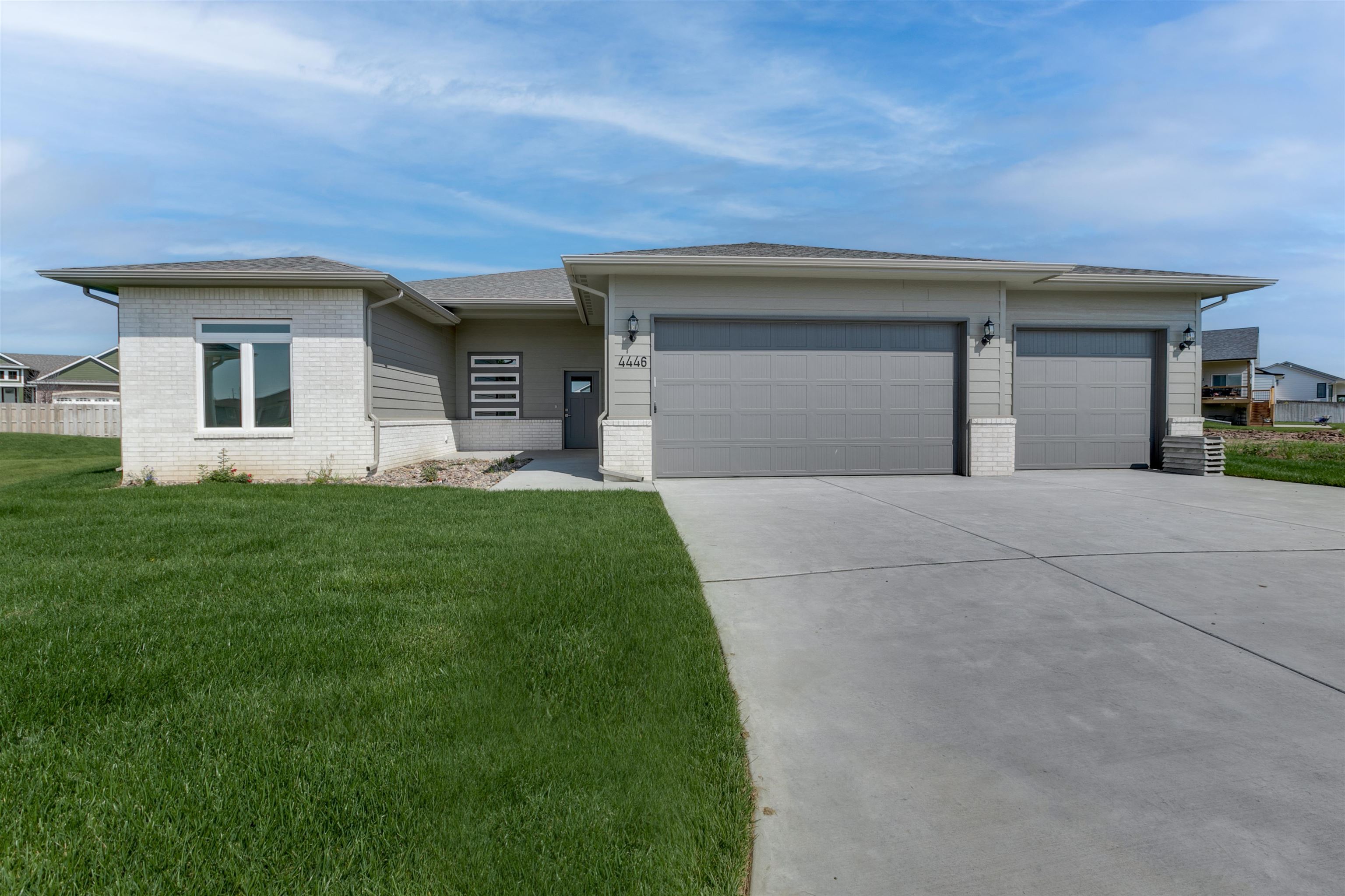 Photo of 4446 N Sunny Ct in Wichita, KS