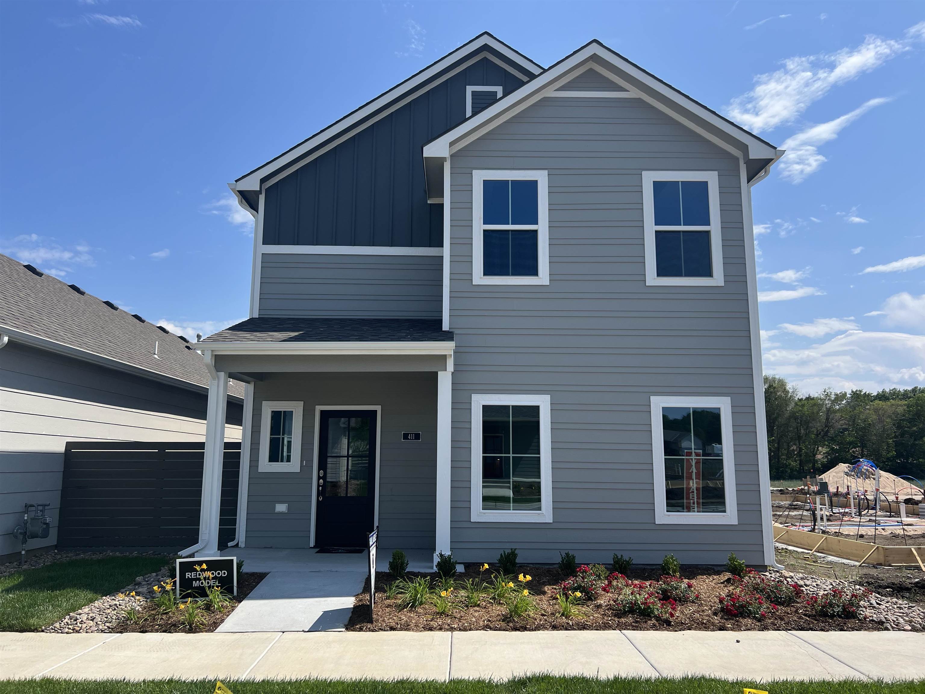 Photo of 411 E Park Pl in Andover, KS