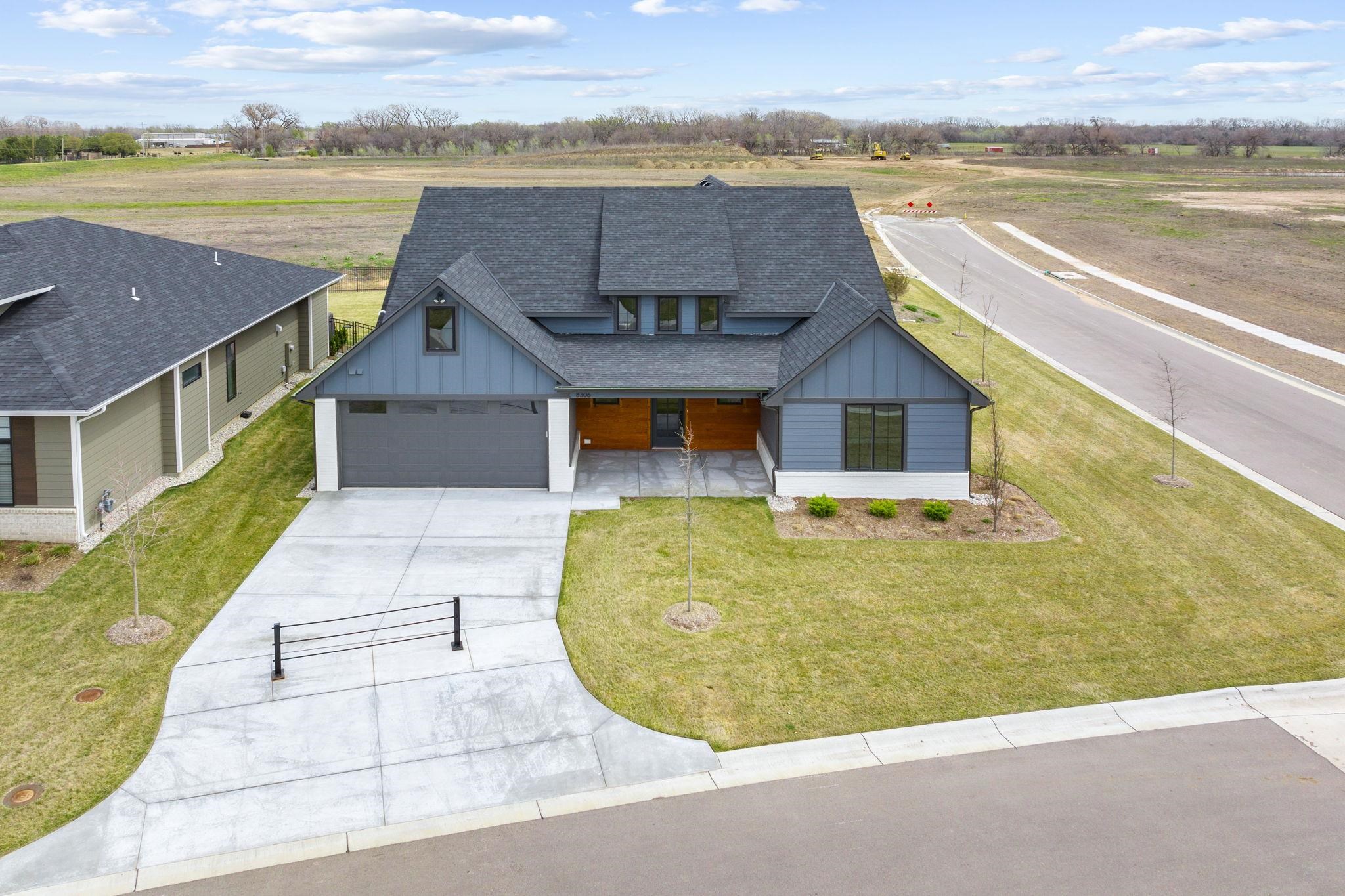 Photo of 8306 Waterway Ct in Maize, KS