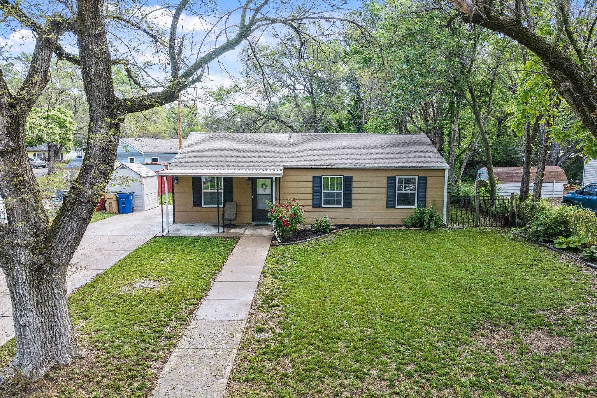 Photo of 6246 N West Park View St in Park City, KS