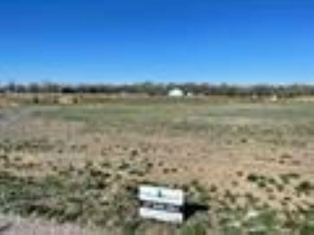 Photo of 435 Cedar Point Ct in Derby, KS