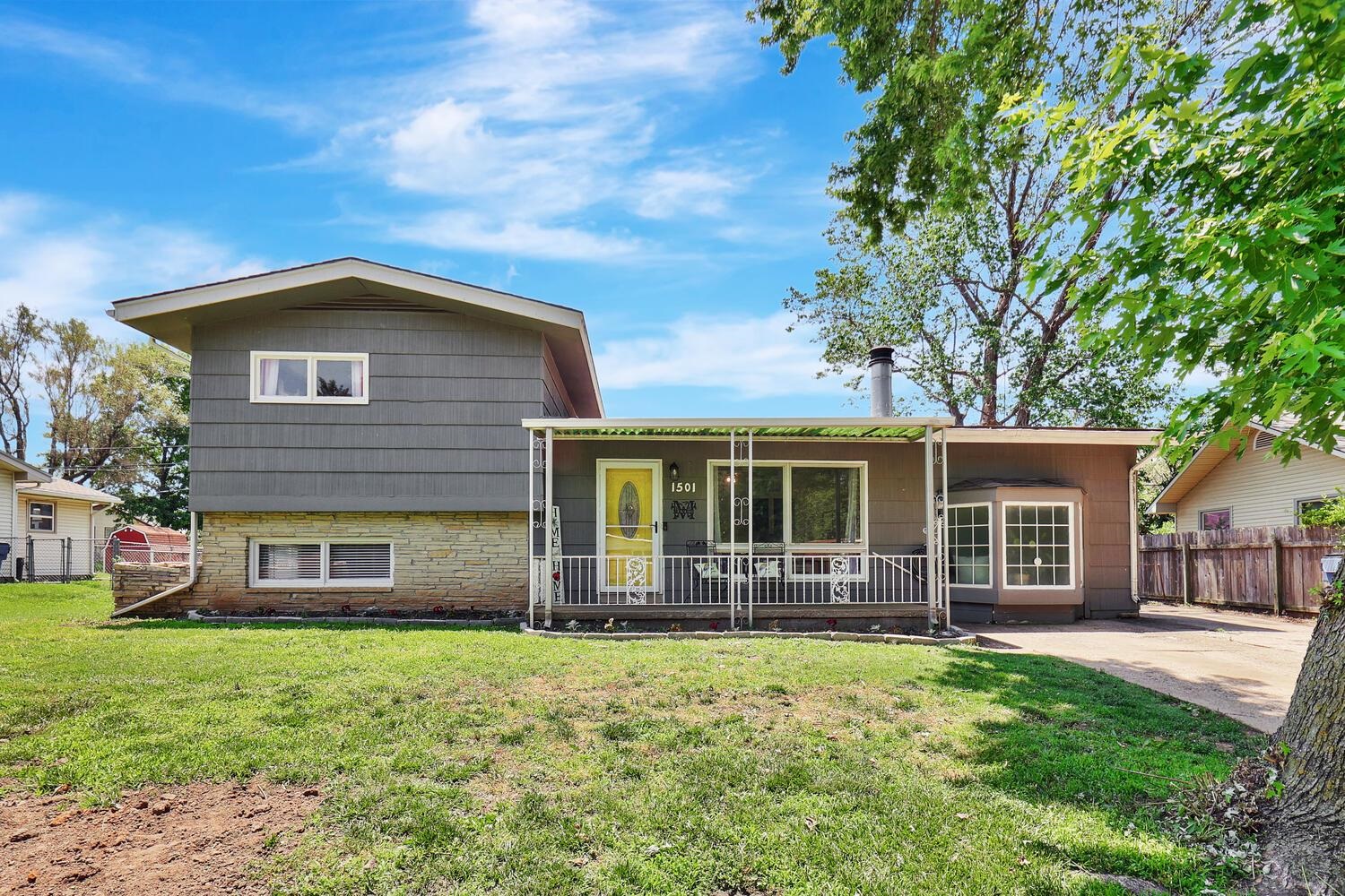 Photo of 1501 E Beaumont St in Park City, KS