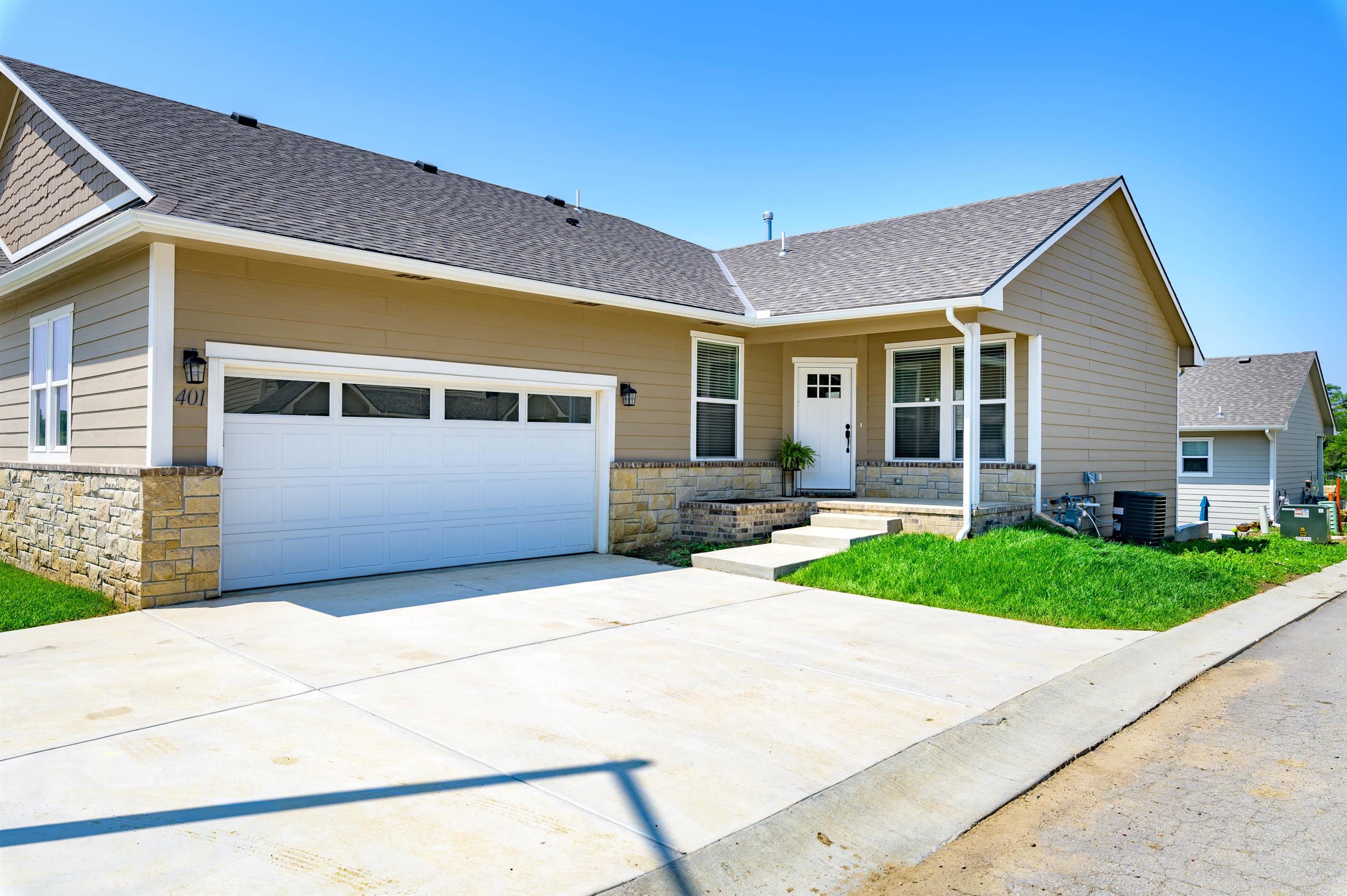 Photo of 331 N 127th St E in Wichita, KS