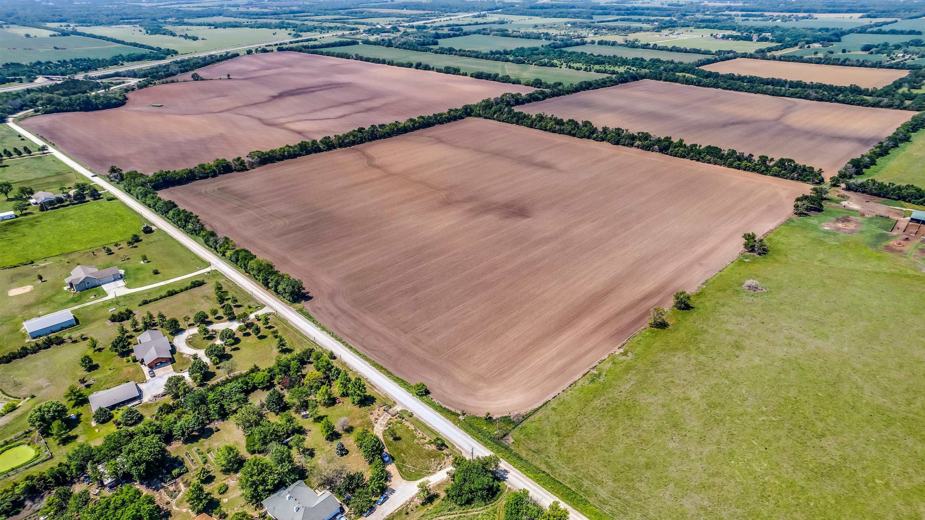 Photo of 0 Sw Tawakoni in Andover, KS